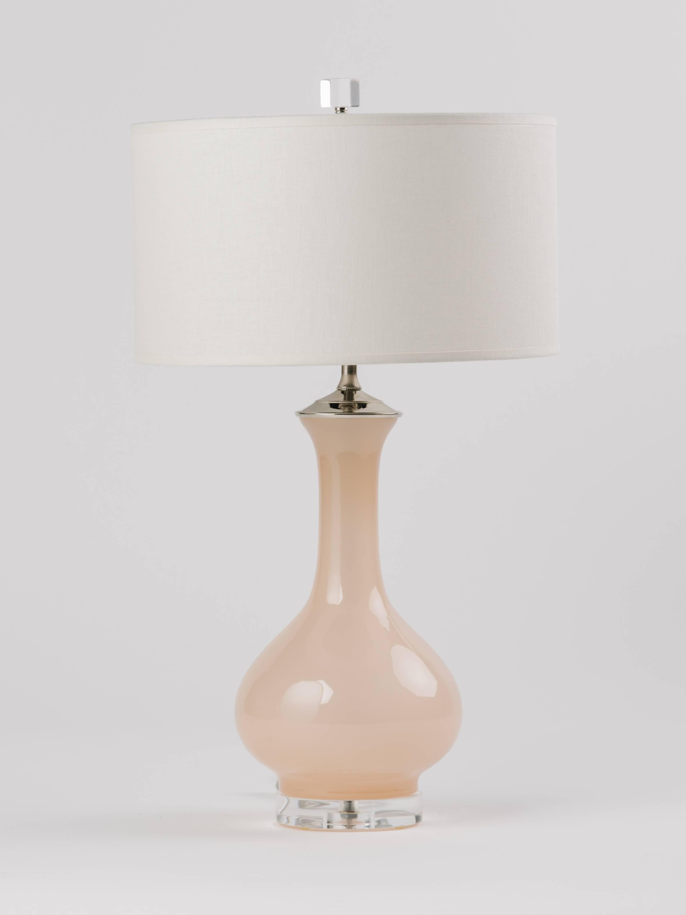 Late 20th Century Pair of Elegant Mid Century Pink Murano Glass Lamps