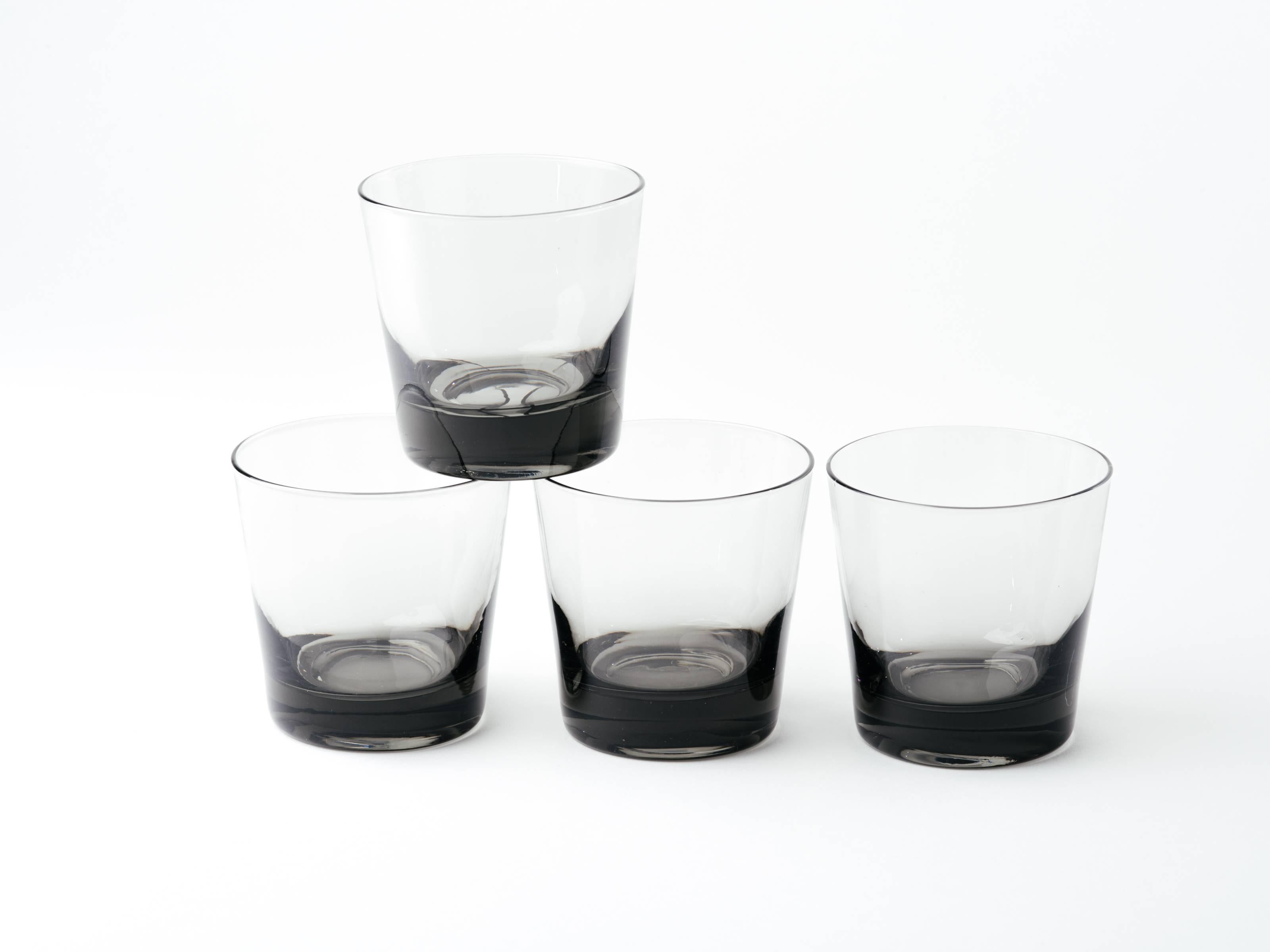 Set of Four Mid-Century Modern Smoked Grey Barware Glasses 3