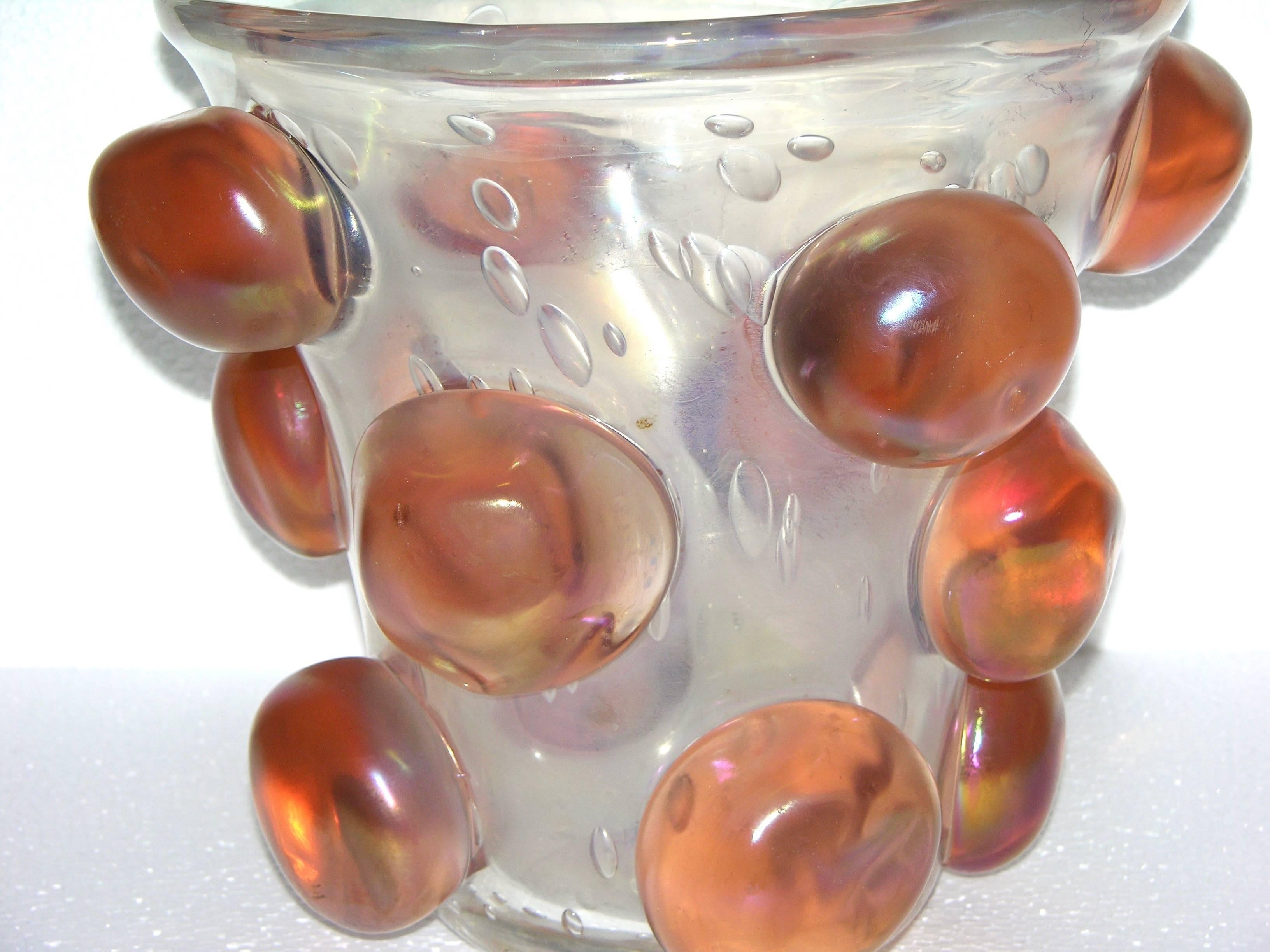 1970s Italian Modern Clear Murano Glass Large Size Vase with Apricot Buttons In Excellent Condition In New York, NY