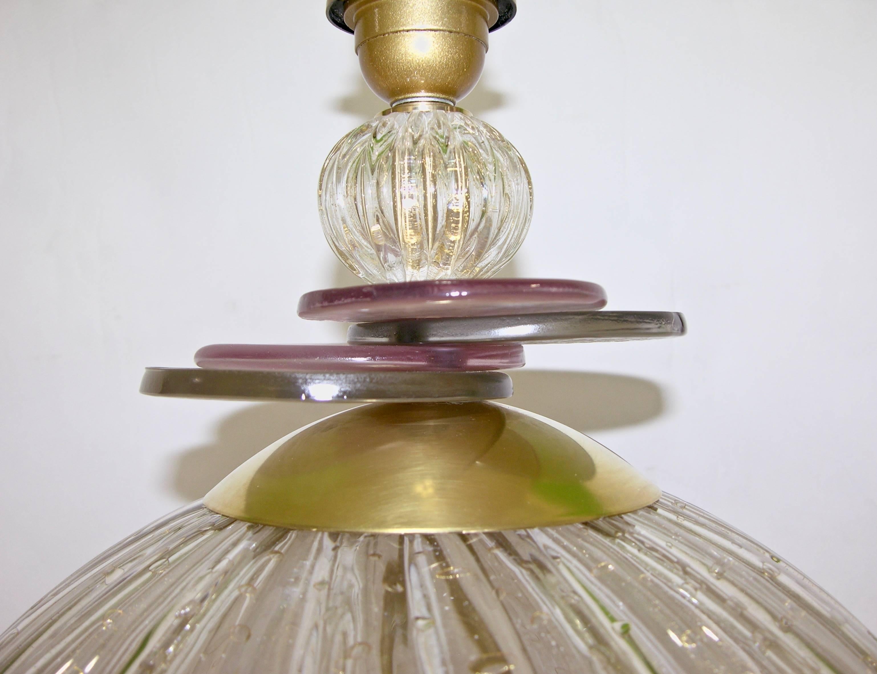 Organic Modern 1980s Italian Pair of Round Gold Murano Glass Lamps with Purple and Gray Accents