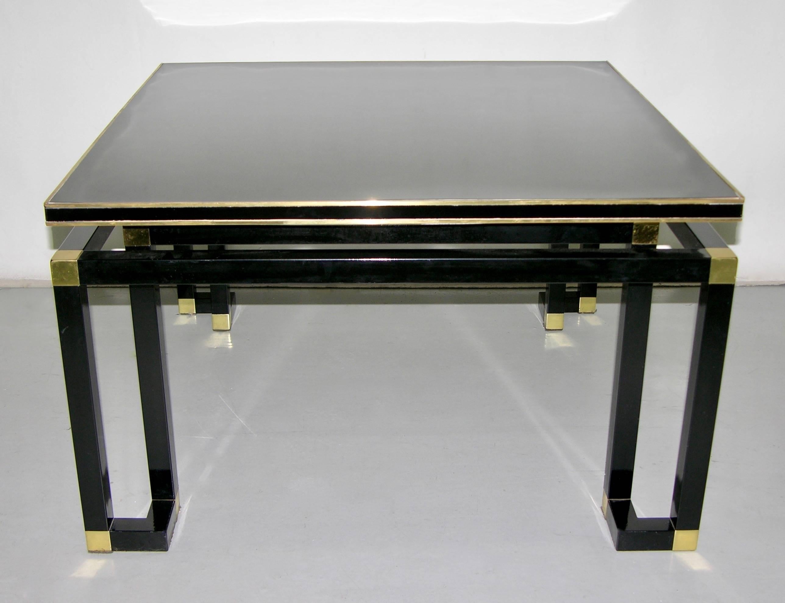Studio A 1970s Italian Vintage Black Lacquered Wood and Brass Coffee/Sofa Table In Excellent Condition In New York, NY