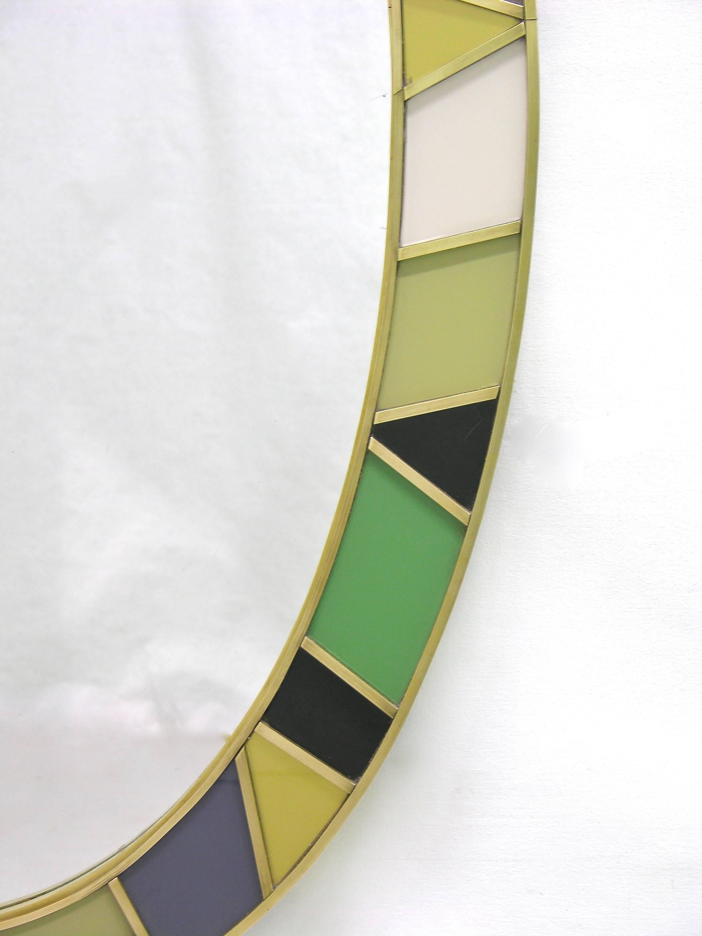 1970s Italian Modern Oval Mirror in Green Grey Blue Yellow Black White and Brass In Excellent Condition In New York, NY