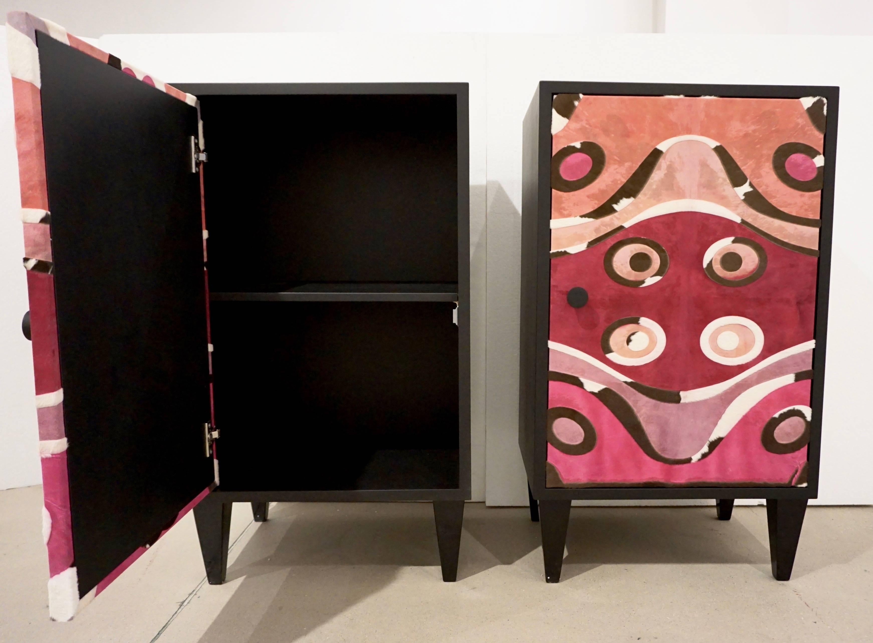 Post-Modern Contemporary Italian Pair of Black Lacquered and Rose Pink Leather Side Cabinets