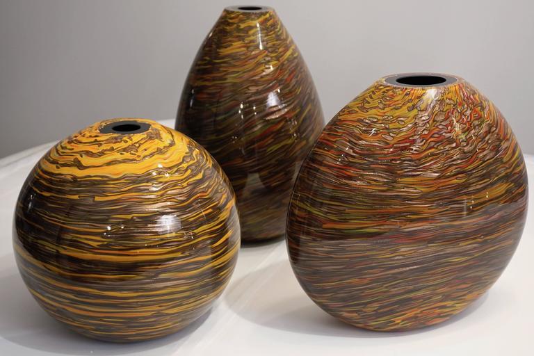 Formia 1980s Modern Set of Three Brown Yellow Red Orange Gold Murano Glass Vases For Sale 3