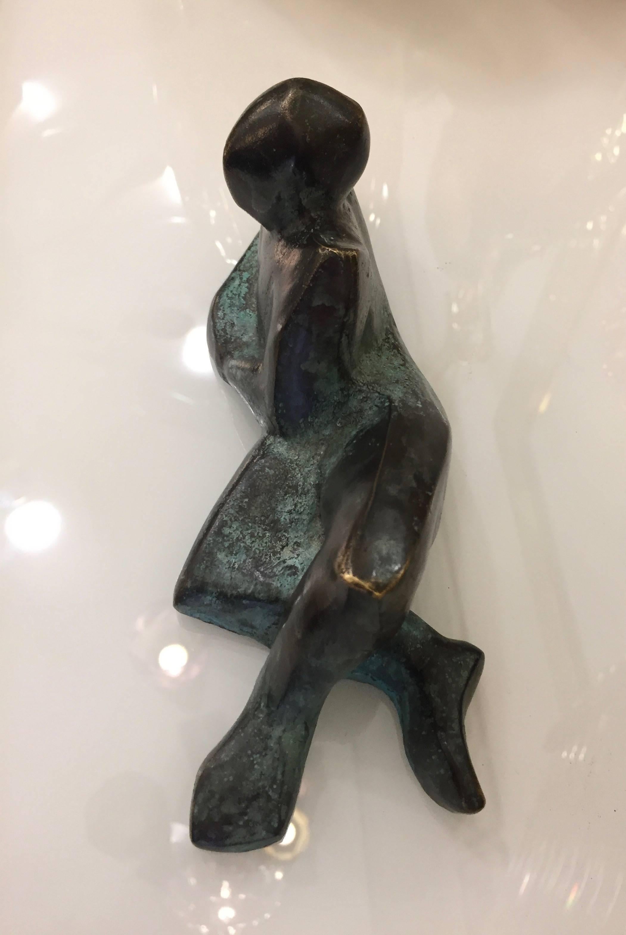 Minimalist Italian Man Bronze Sculpture Limited Edition by Giovanni Ginestroni In Excellent Condition In New York, NY