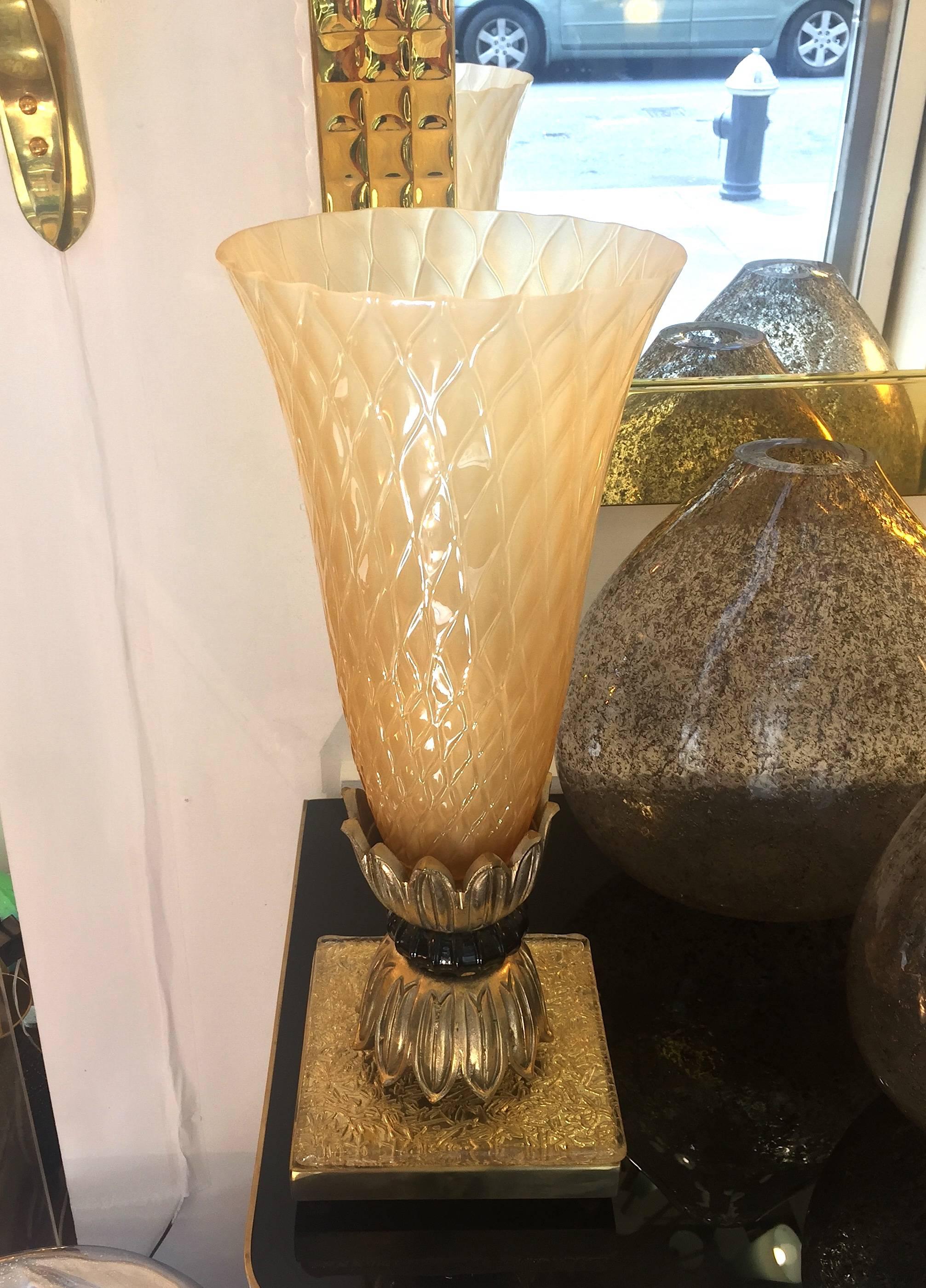 Pair of Bronze and Gold Honeycomb Murano Glass Lamps attributed Barovier & Toso In Excellent Condition In New York, NY