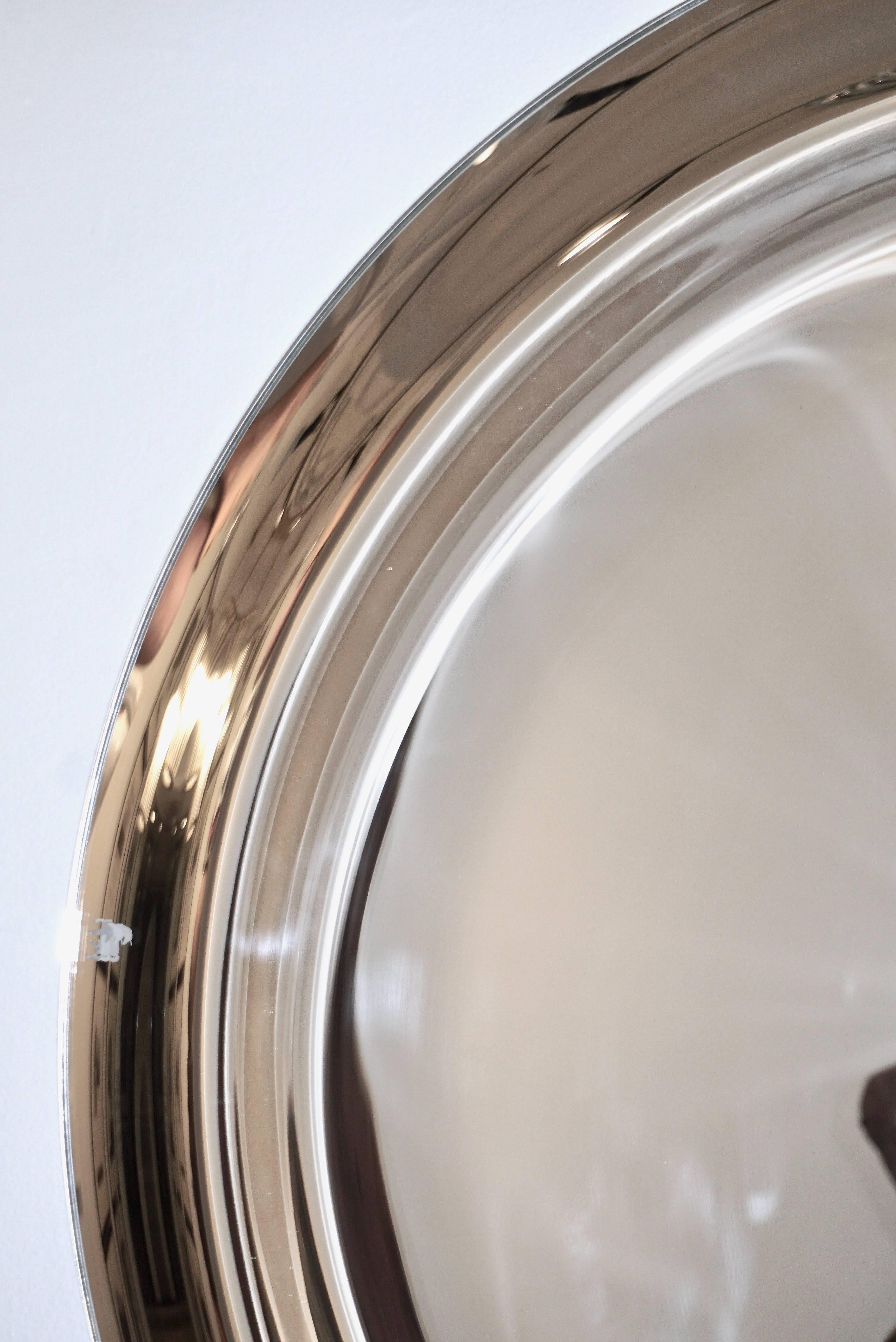 Contemporary Italian Minimalist Curved Silver Glass Round Mirror 1