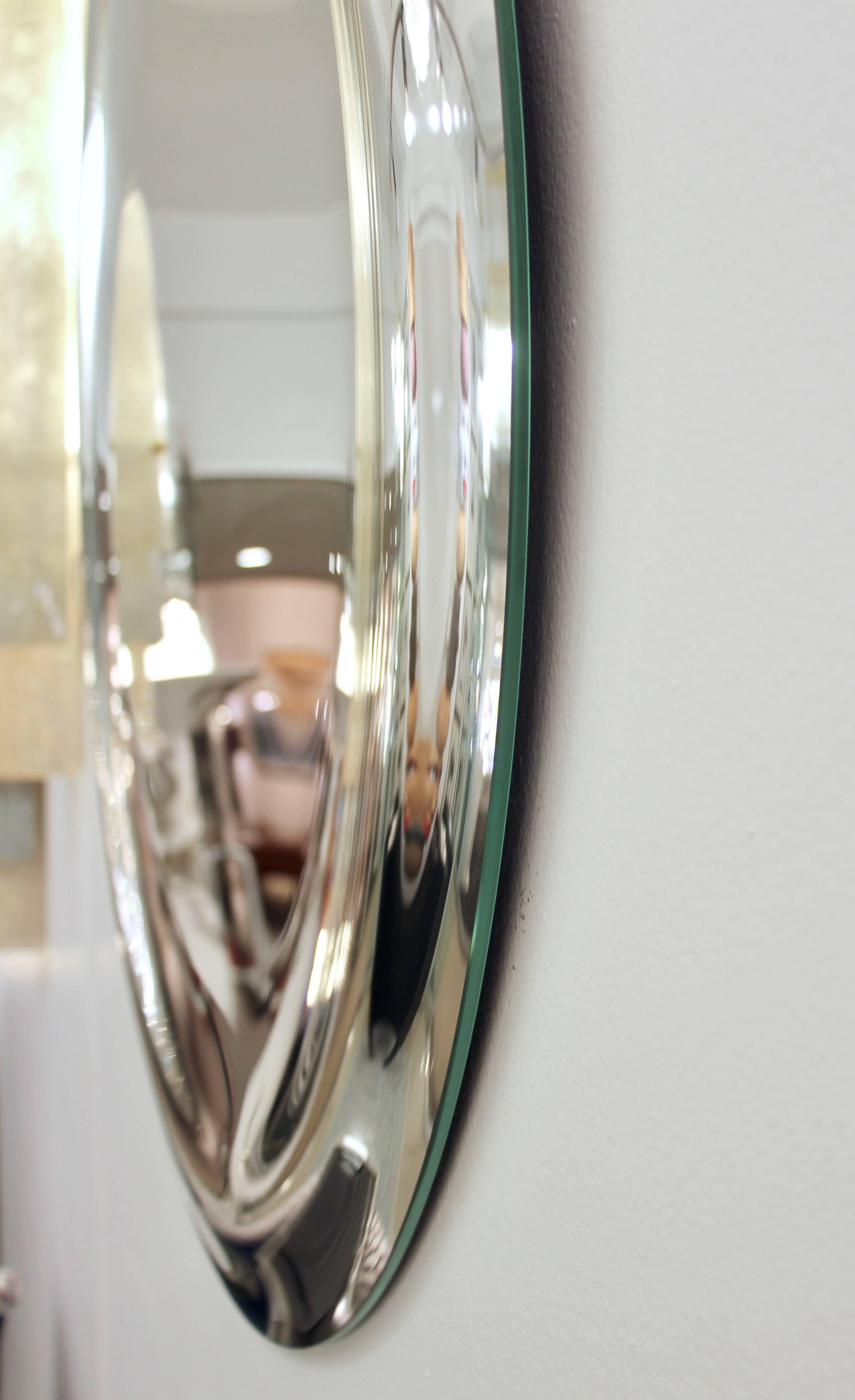 Contemporary Italian Minimalist Curved Silver Glass Round Mirror 2