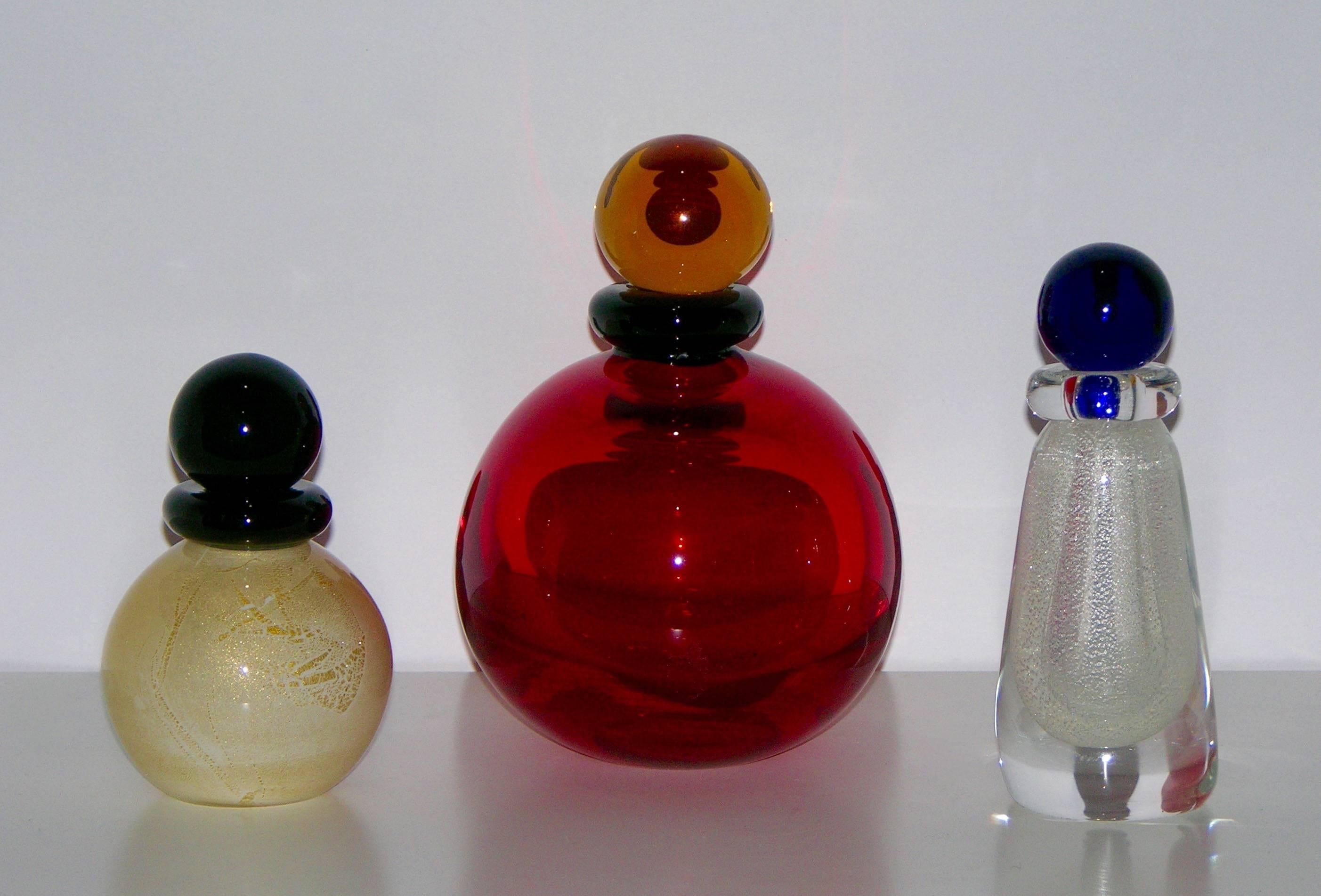 Mid-Century Modern Archimede Seguso Red Murano Glass Perfume Bottle with Gold Stopper