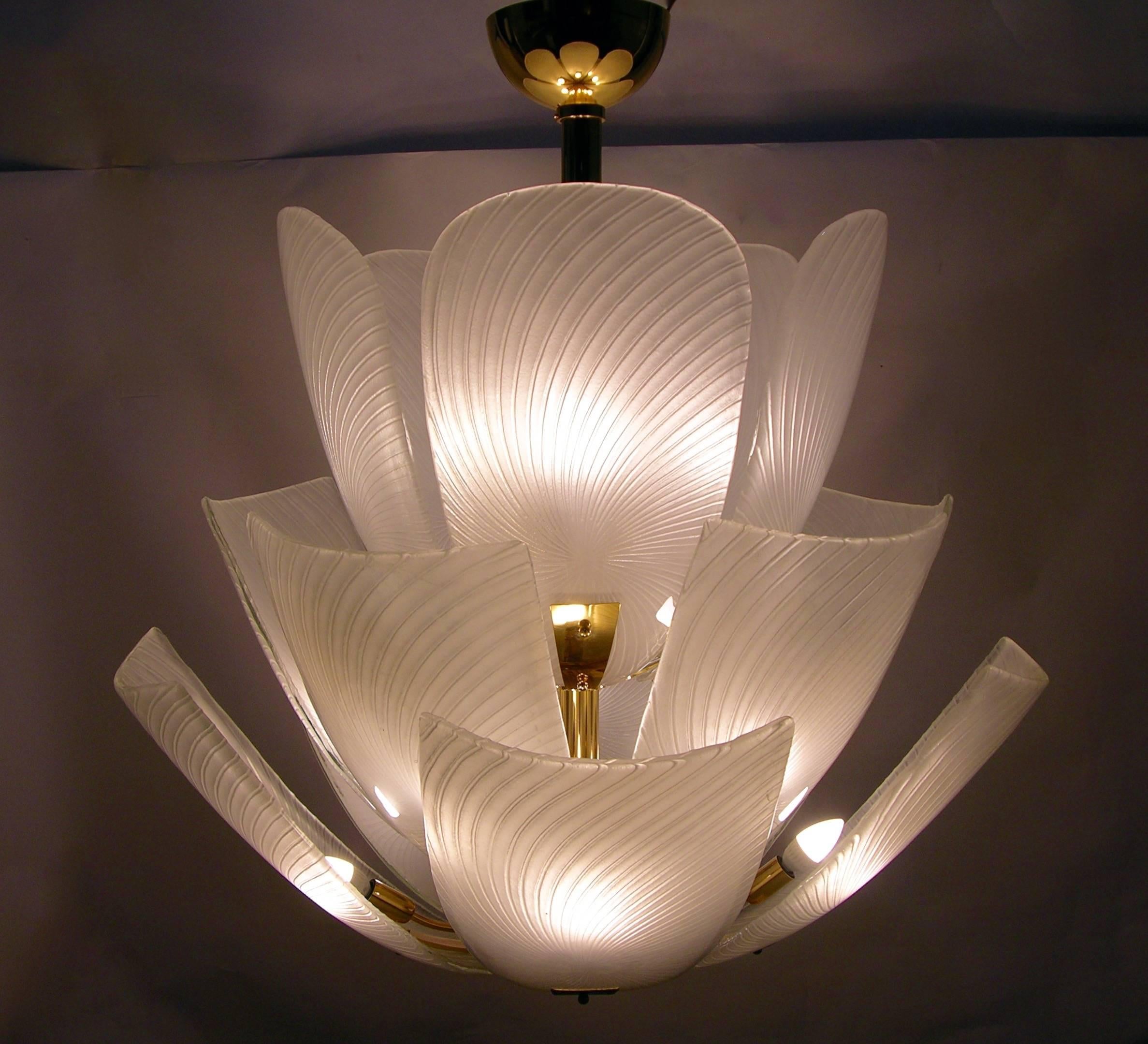 Bespoke Italian Art Nouveau Organic Design White Murano Glass Lotus Chandelier 2