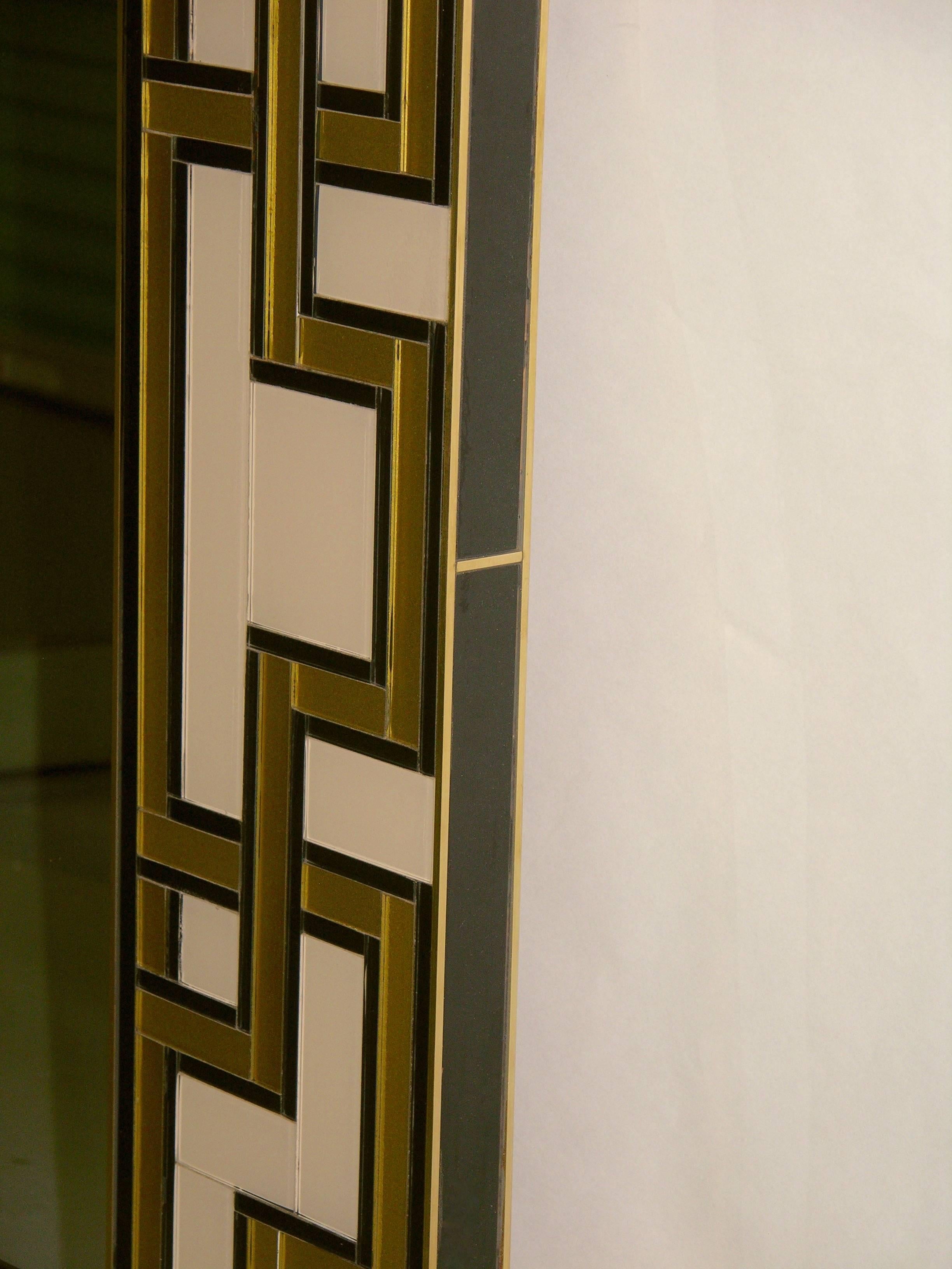 1970s Italian White and Gold Murano Glass Mirror with Gold Geometric Decor In Excellent Condition In New York, NY