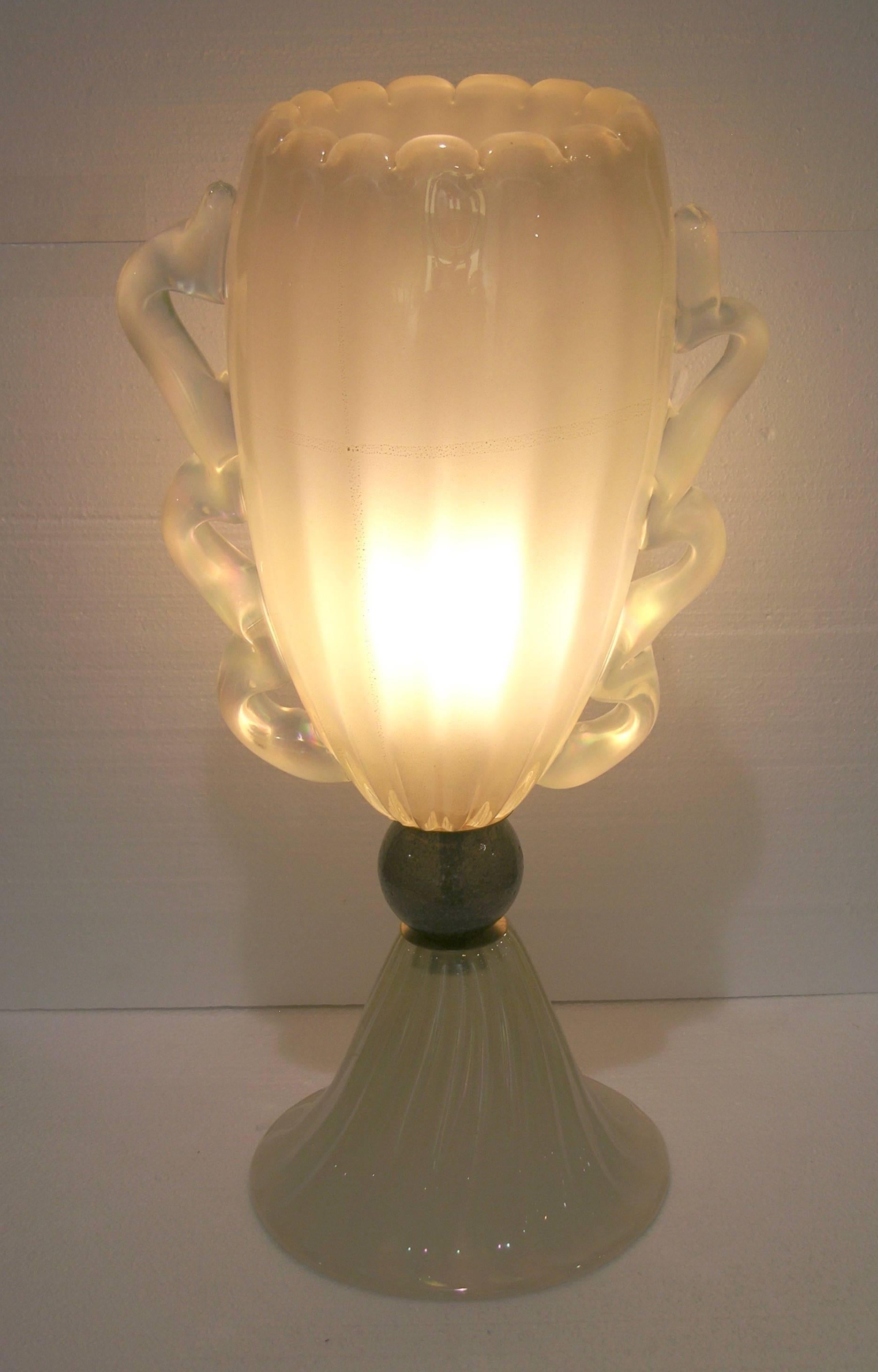 Barovier Toso 1970s Italian Pair of Vintage Gold and Pearl White Glass Lamps 4