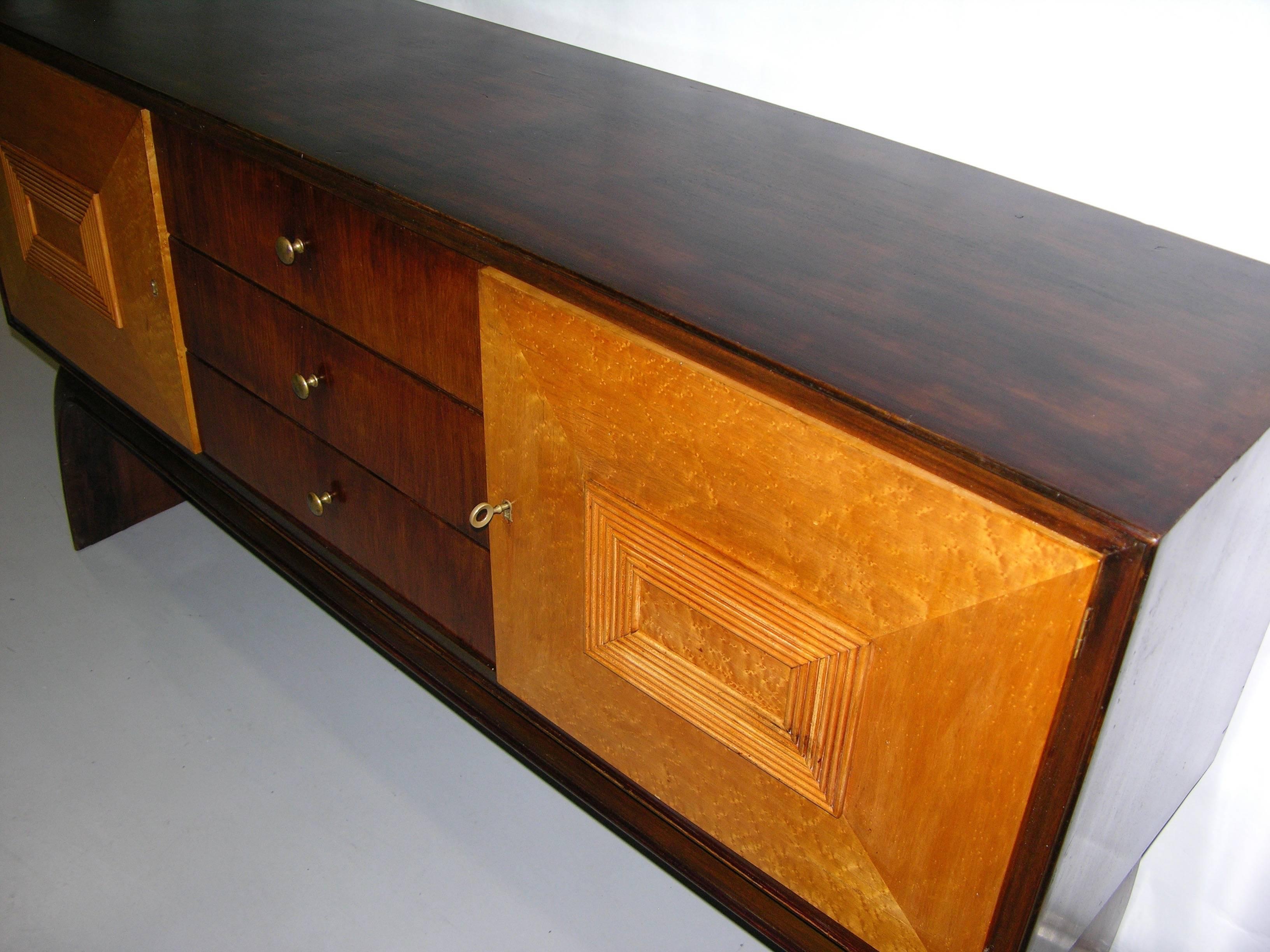 1930 Italian Antique Art Deco Two-Tone Rosewood and Burl Maple Sideboard/Console 3