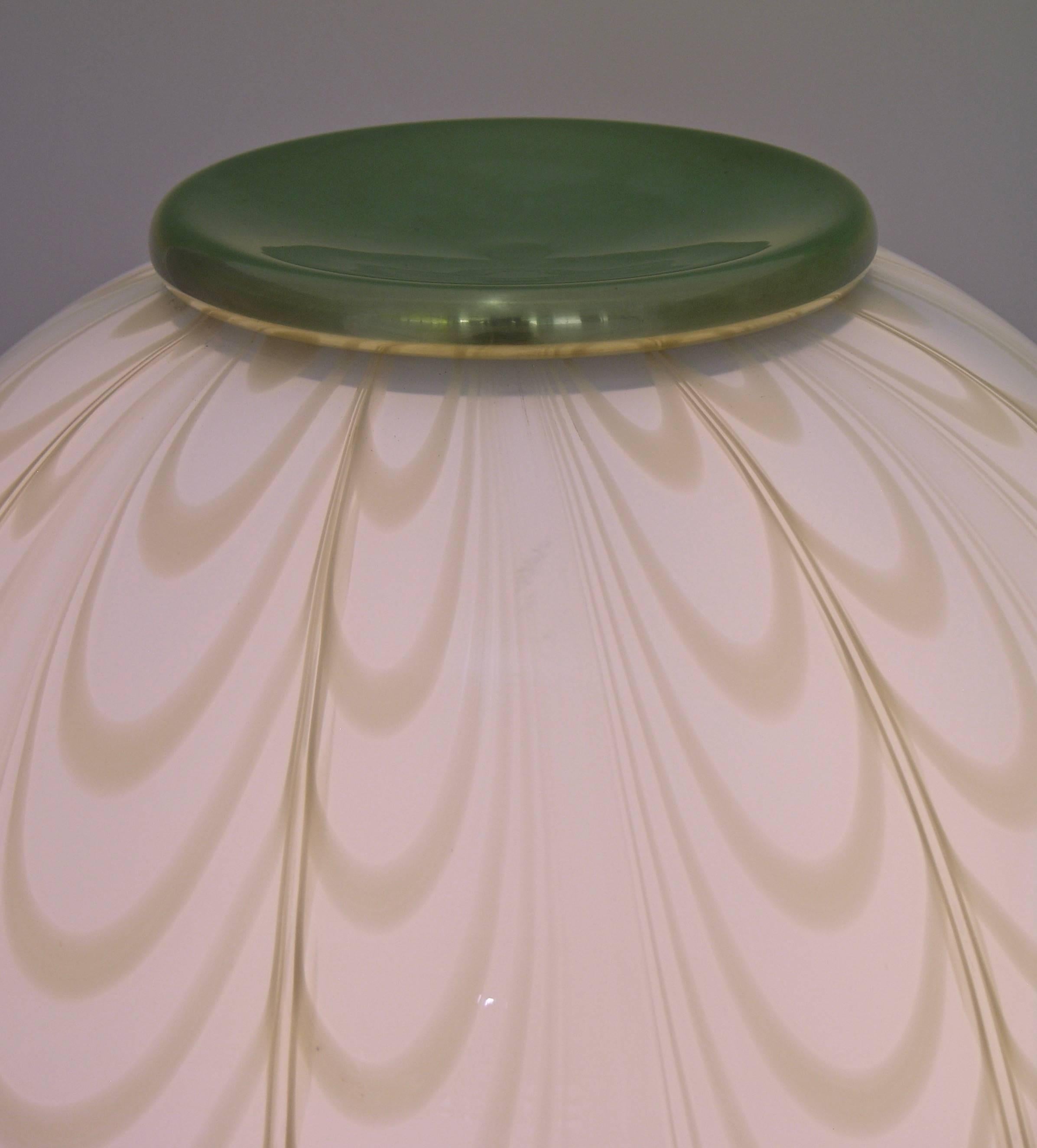 Late 20th Century 1970s Fabbian by Mazzega Double Lit White and Gold Glass Round Table Lamp