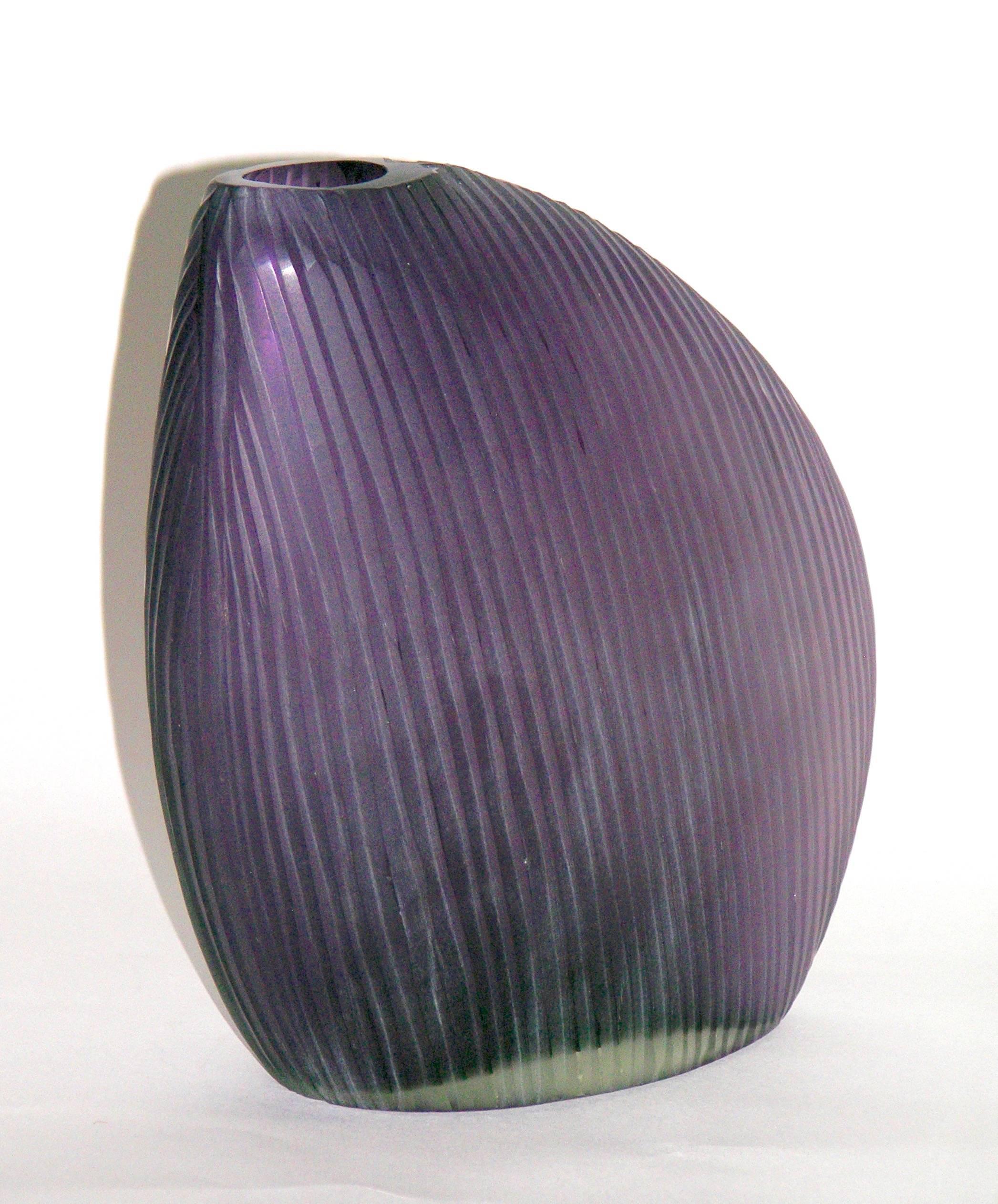 Vistosi 1970s Italian Modern Pair of Organic Purple Murano Glass Vases In Excellent Condition In New York, NY
