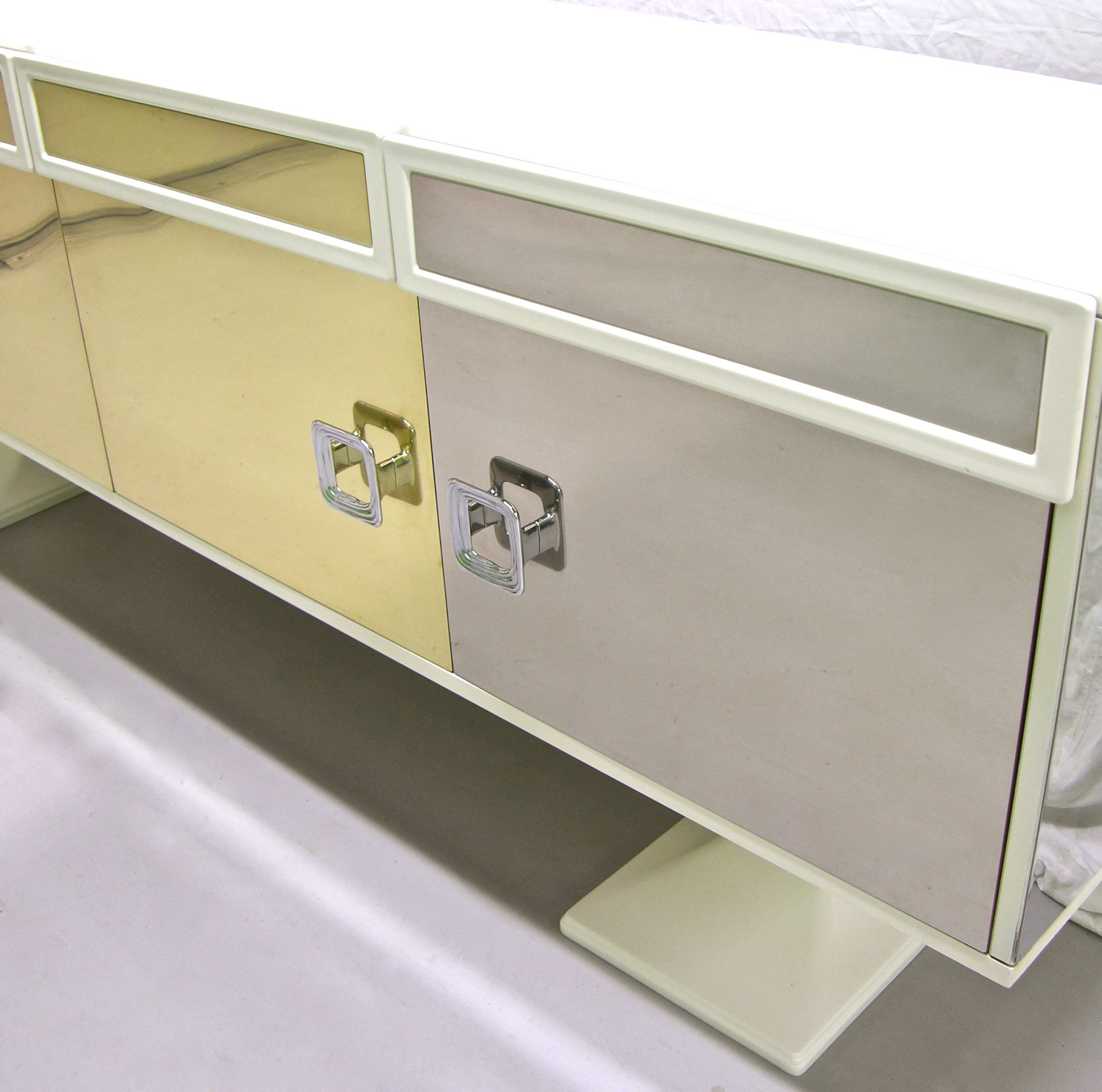 Sandro Petti 1970S Italian Modern Chrome And Brass White Lacquered Sandro Petti 1970S Italian Modern Chrome And Brass White Lacquered