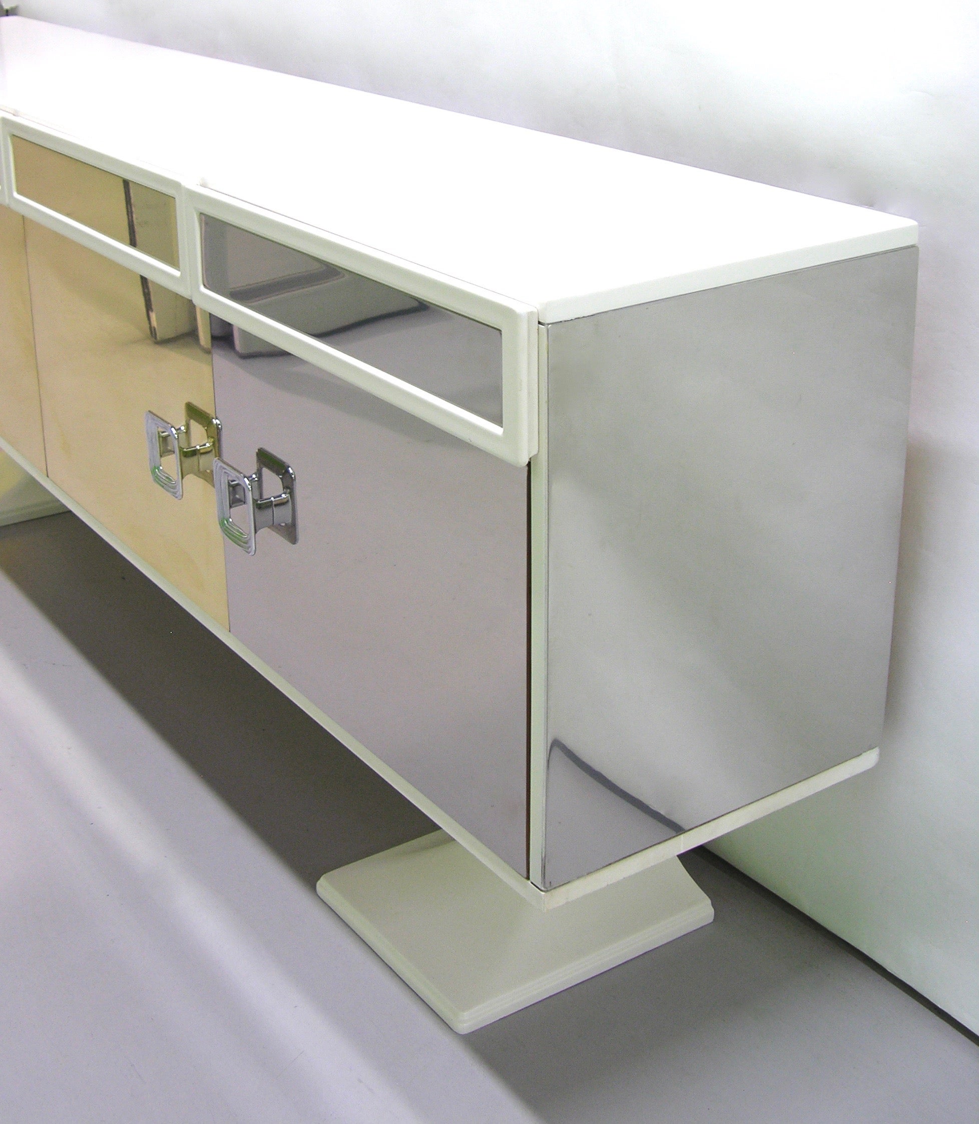 Sandro Petti 1970S Italian Modern Chrome And Brass White Lacquered Sandro Petti 1970S Italian Modern Chrome And Brass White Lacquered