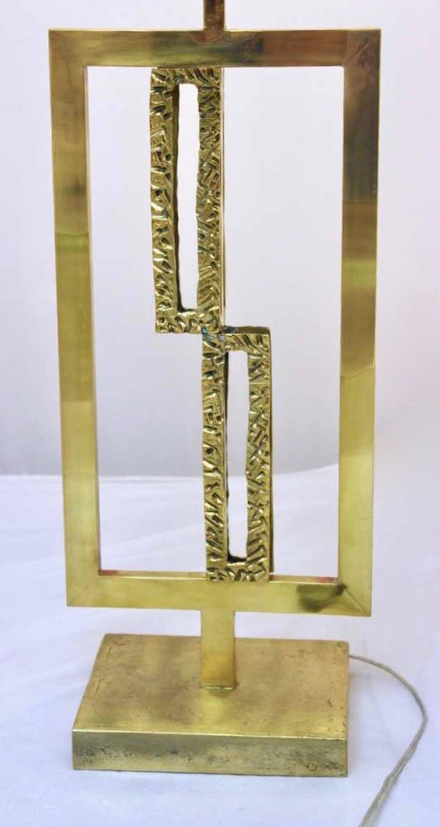 Italian Design Contemporary Pair of Cast Bronze and Gold Brass Rectangular Lamps 3