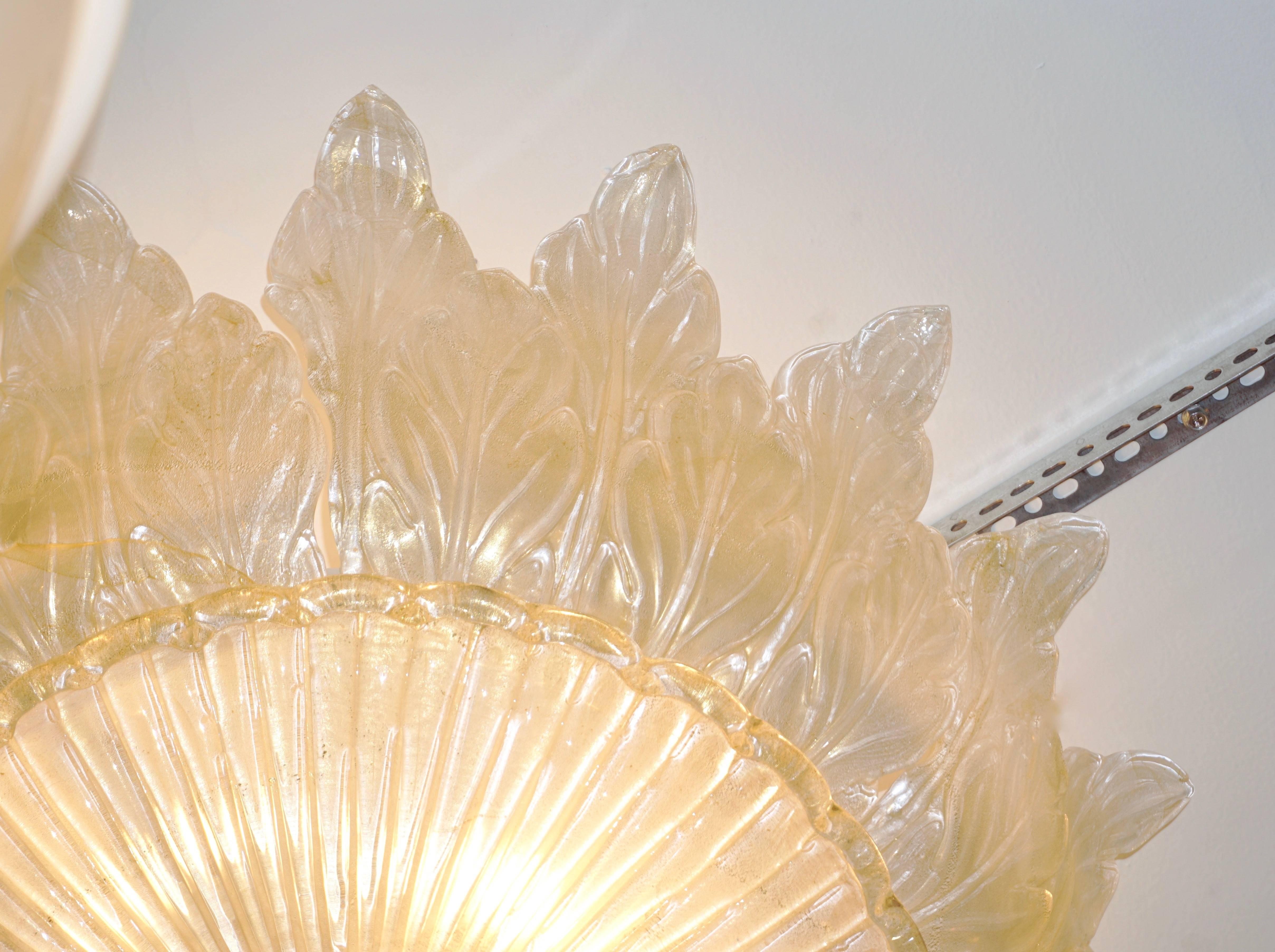 Italian Leaf Decor Pearl White and Gold Murano Glass Flush Mount Chandelier 1980 For Sale 3