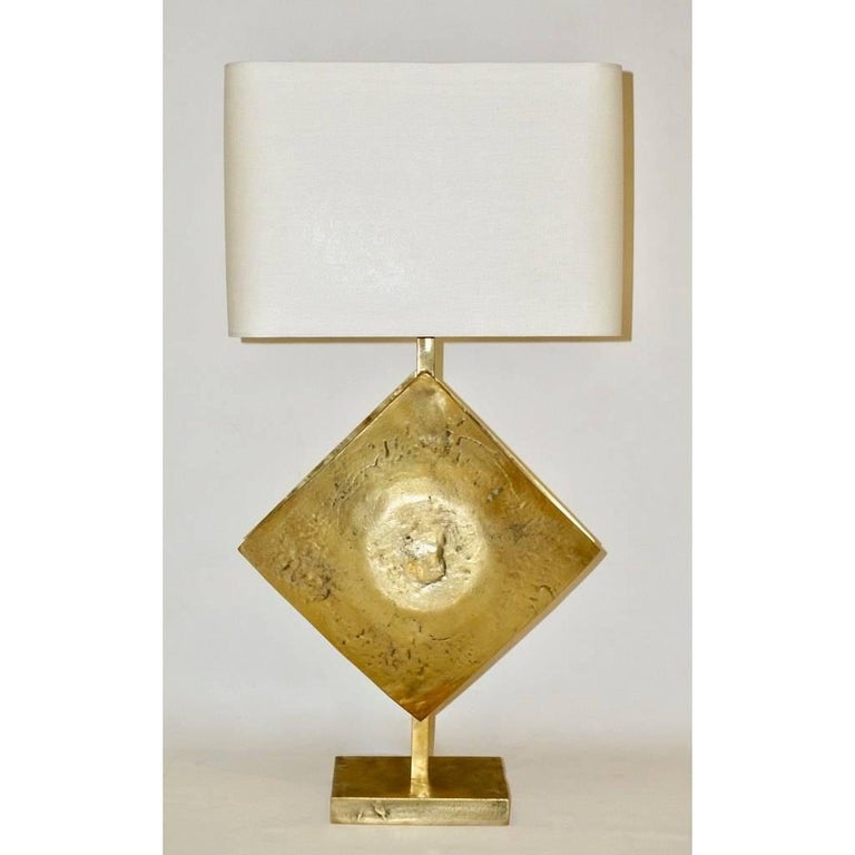 Italian Design Contemporary Pair of Brutalist Cast Bronze Double Lit Lamps For Sale 2