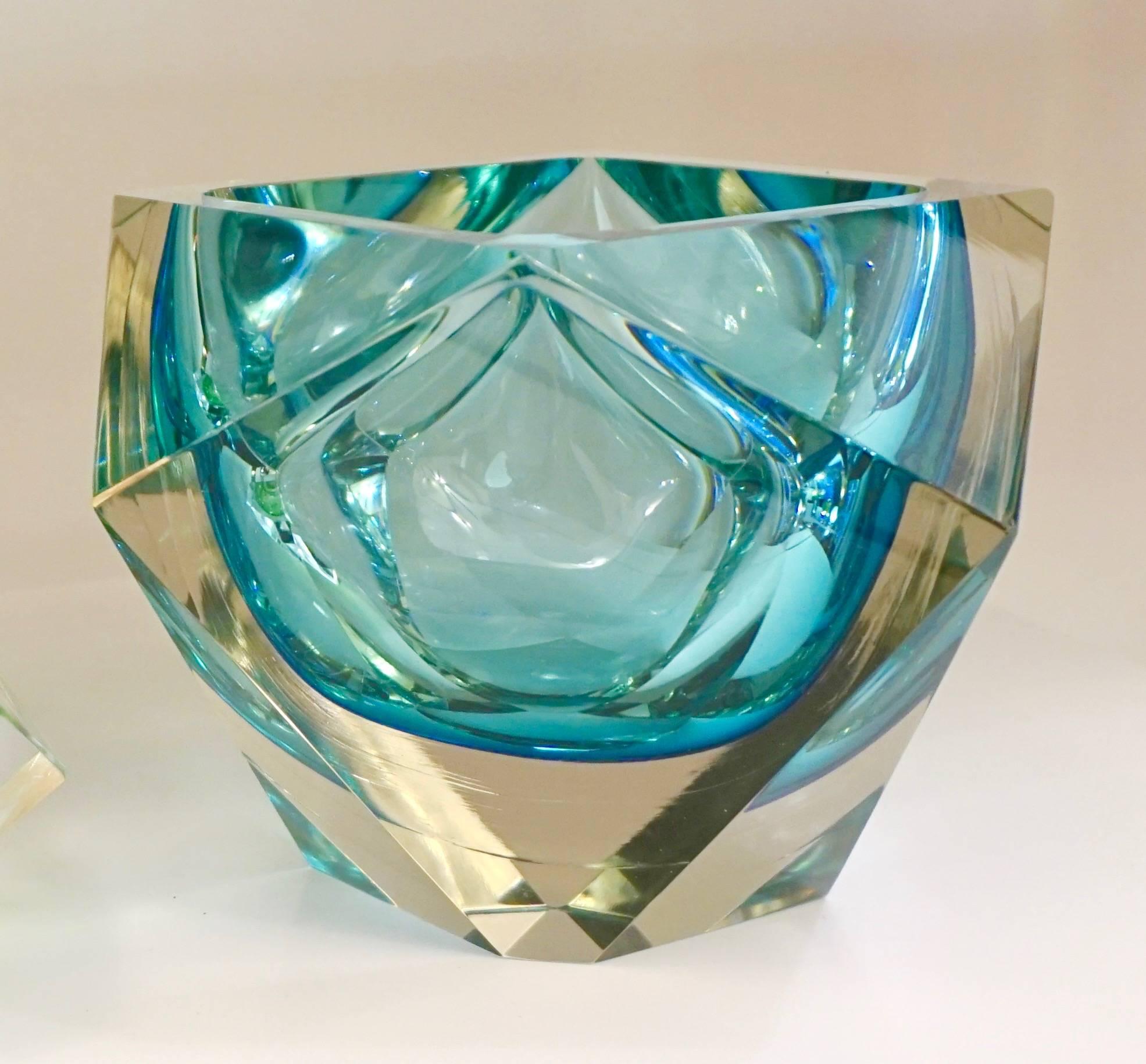 Mid-Century Modern Seguso 1950s Vintage Italian Aqua Blue Diamond Cut Modern Bowl/Centerpiece