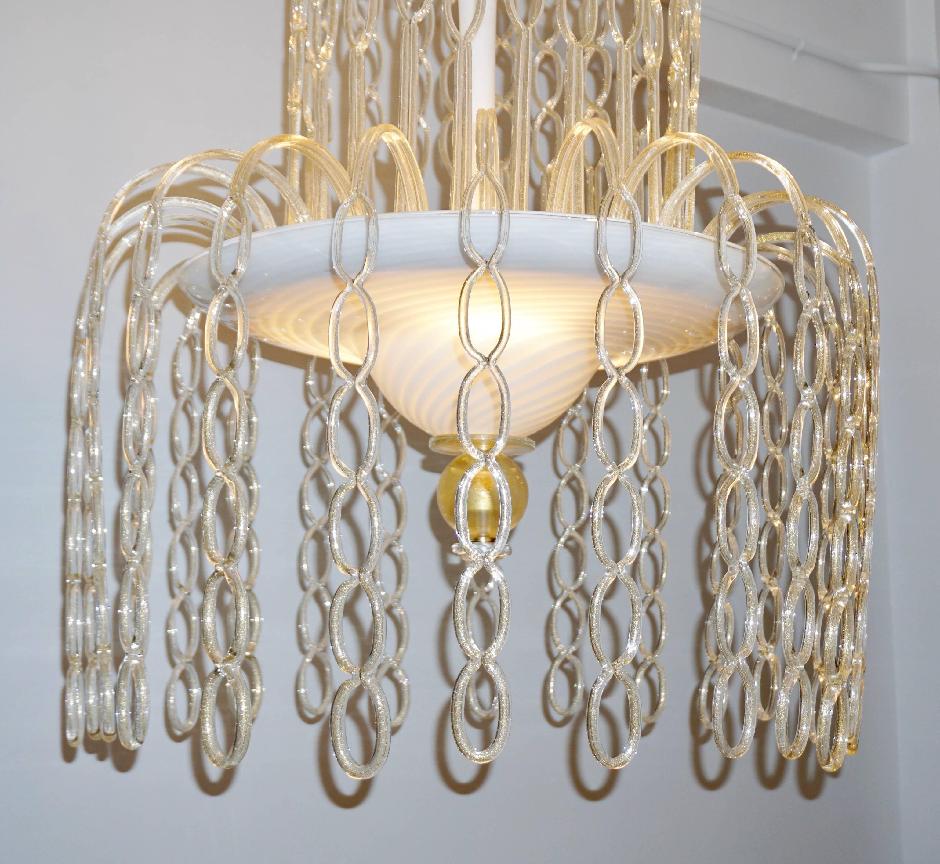 Mid-Century Modern Seguso Vetri d'Arte 1970s Italian Gold and White Murano Glass Cascade Chandelier