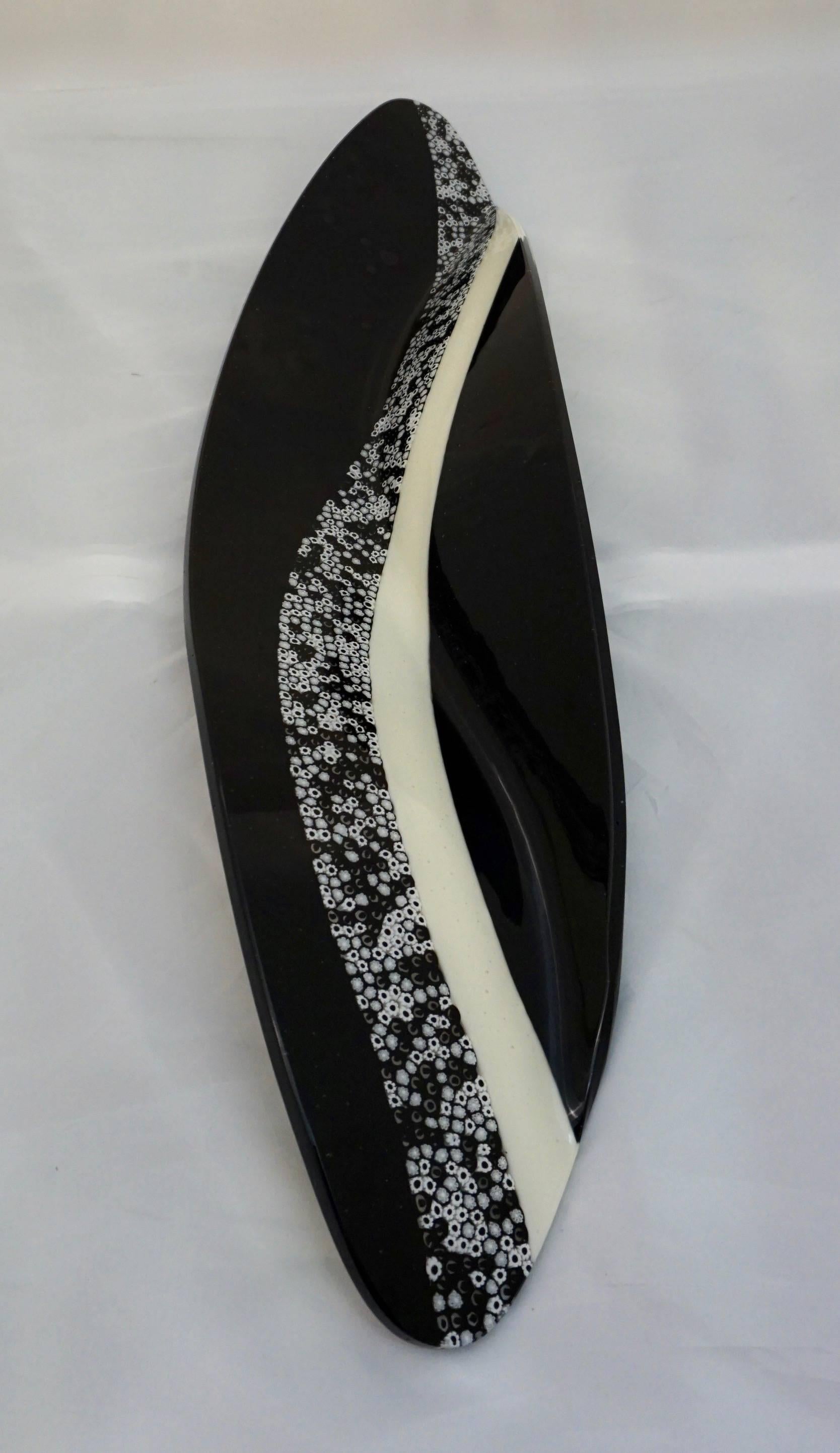 Contemporary Italian Black and White Murano Art Glass Mosaic Curve Centerpiece For Sale 6