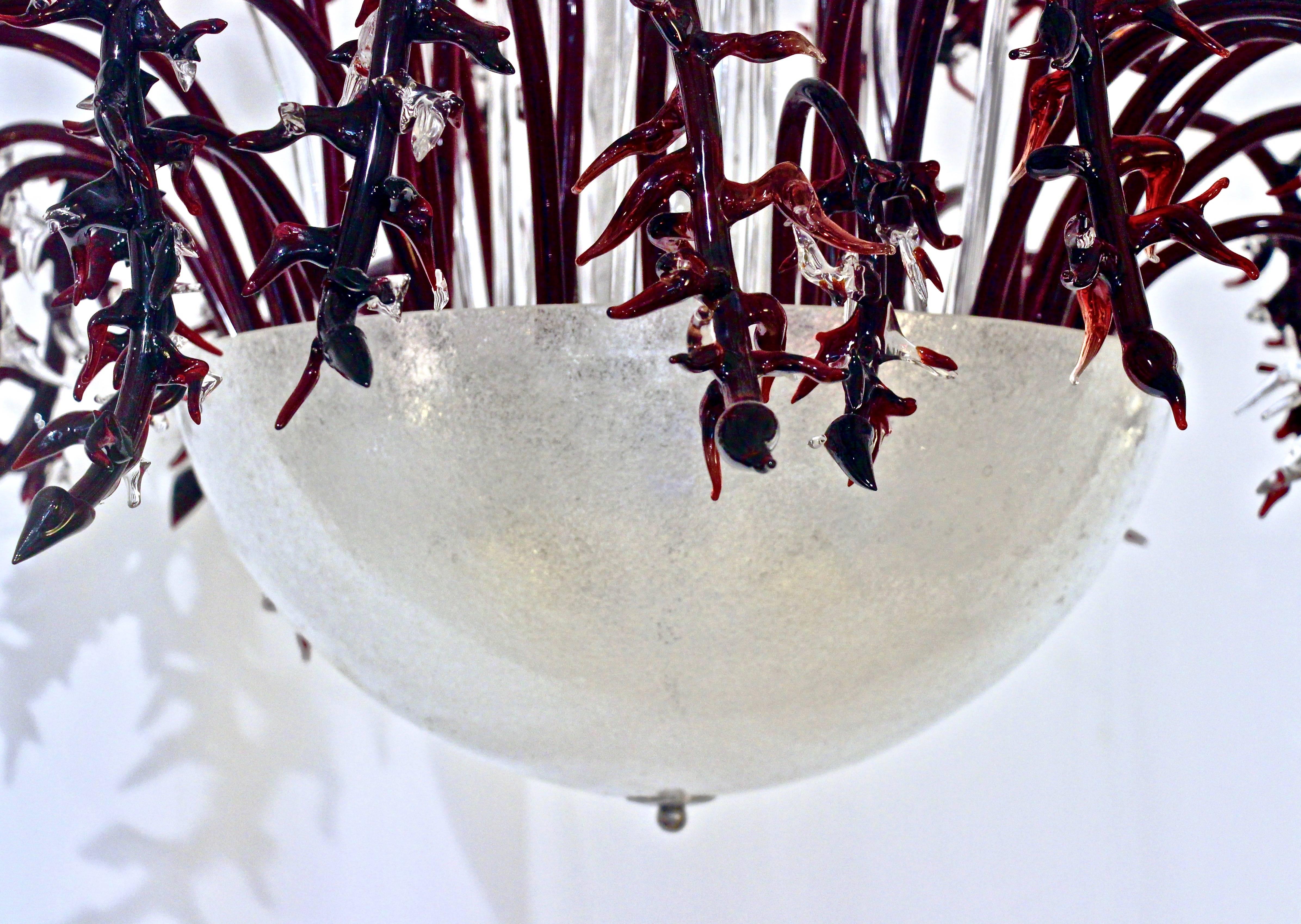 1980s Modern Italian White Murano Glass Chandelier with Organic Coral like Decor In Excellent Condition In New York, NY