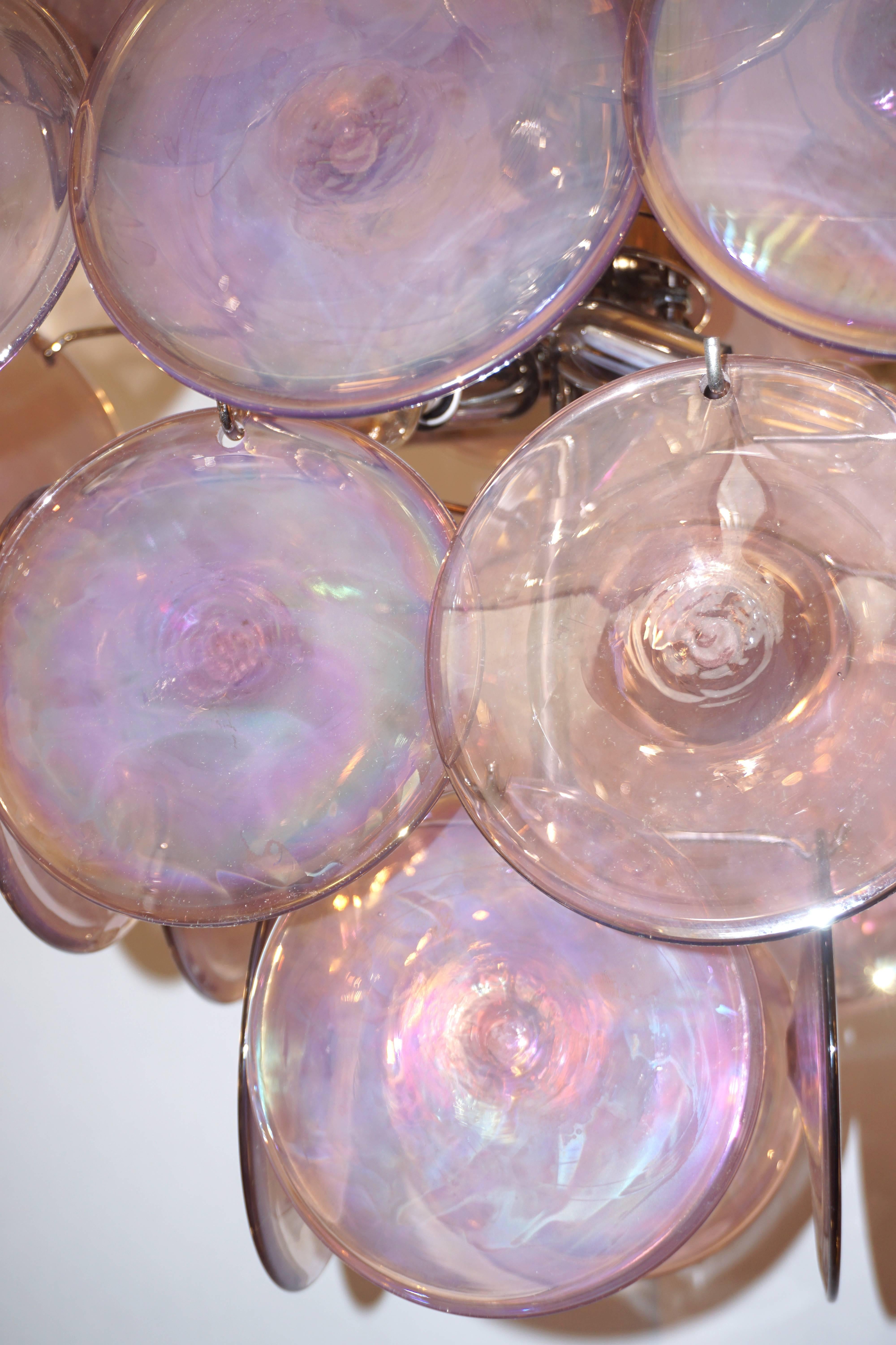 Hand-Crafted Vistosi 1970s Art Deco Iridescent Pink Amethyst Murano Glass 5-Tier Chandelier