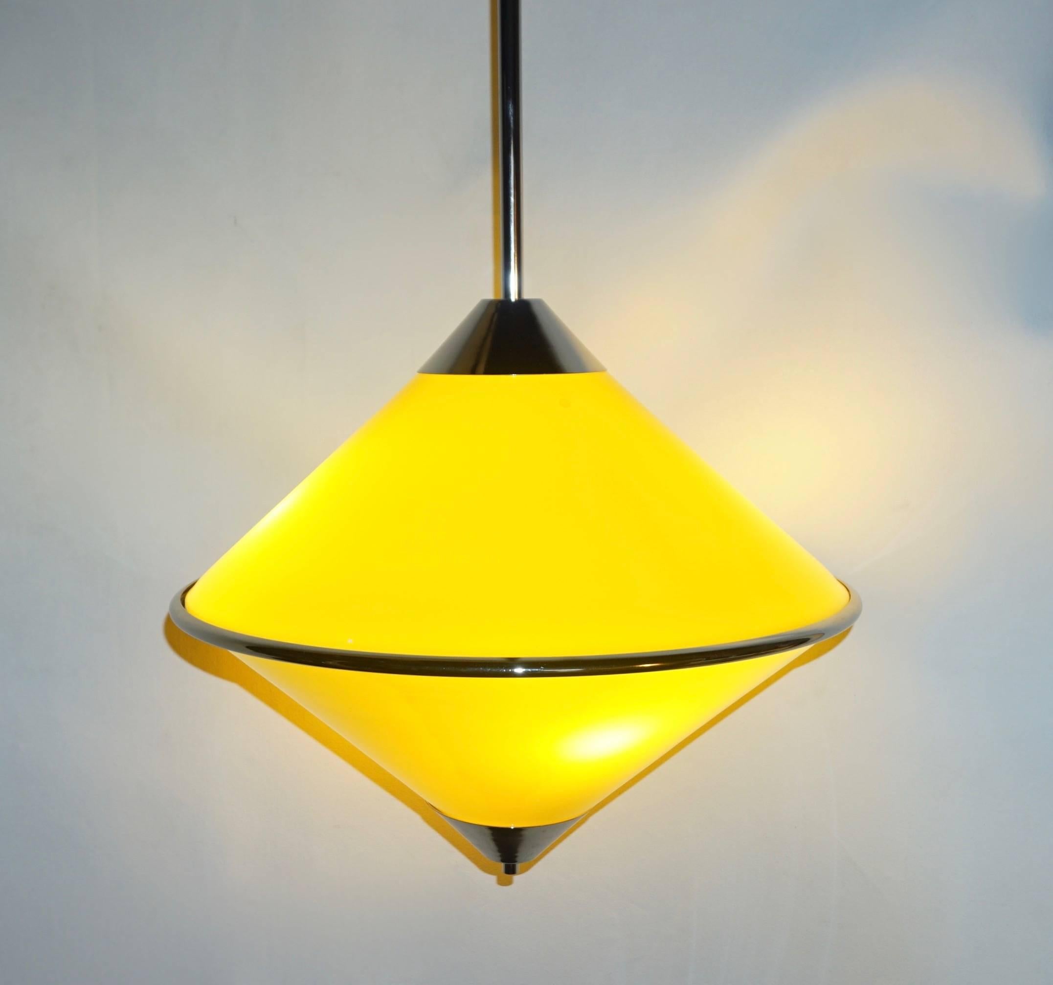 Toso 1970s Italian Chrome and Yellow Murano Glass Cone Pendants/Lanterns In Excellent Condition In New York, NY