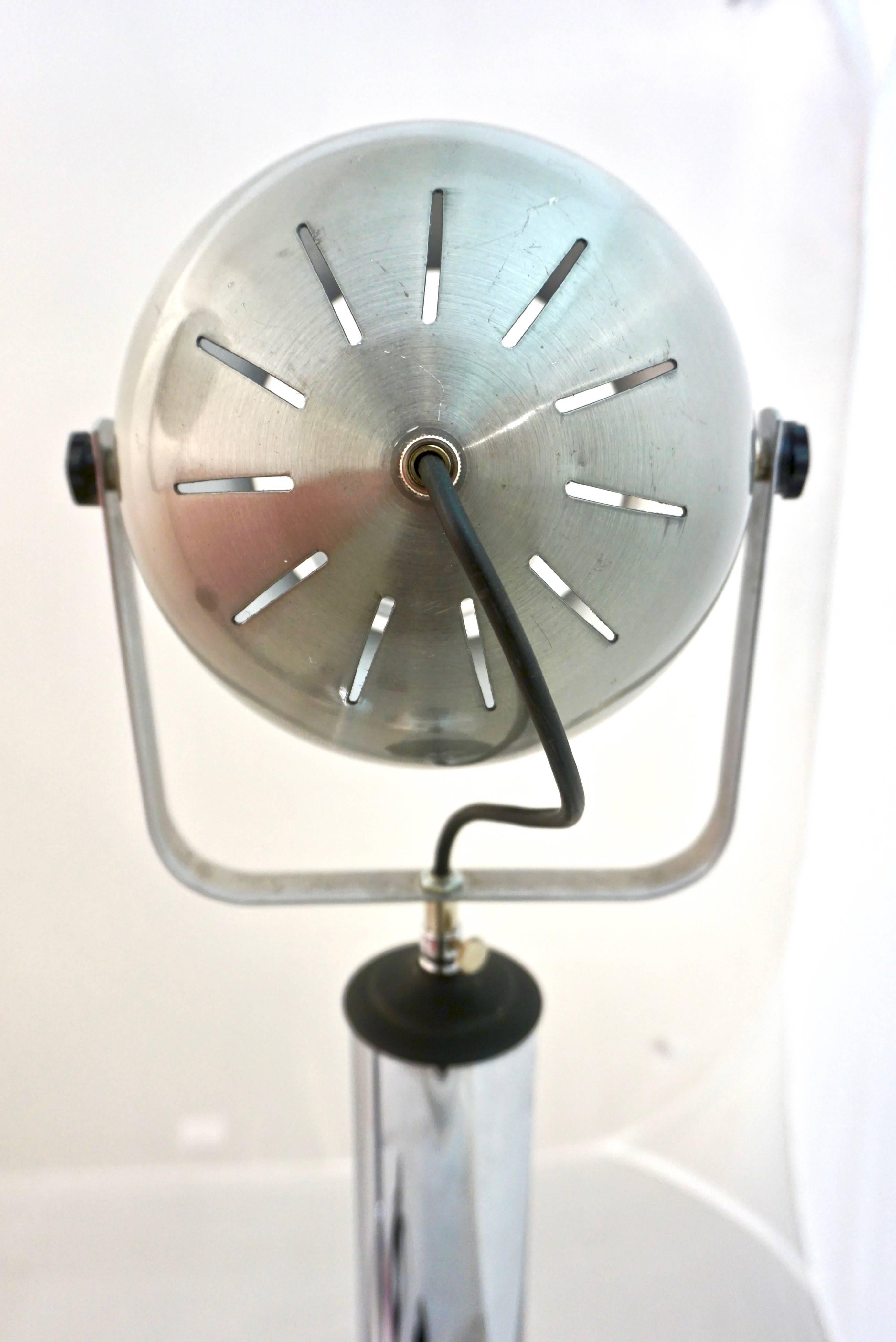 Italian 1960 Vintage Adjustable Nickel Globe Spotlight Table Lamps on Round Base 1
