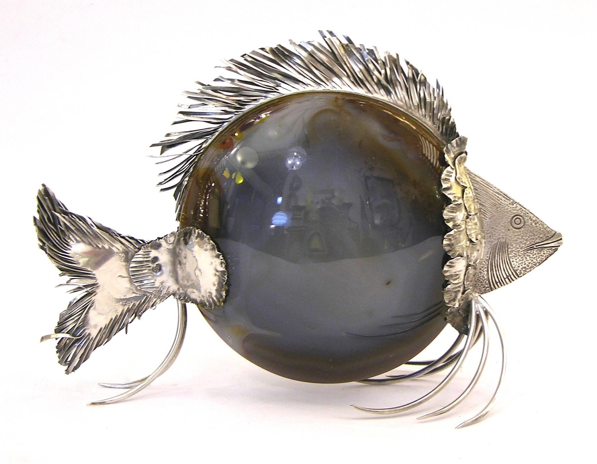 Mid-Century Modern Italian 1970s Gray Agate and Silver Curiosity Objet d'Art in the Shape of a Fish