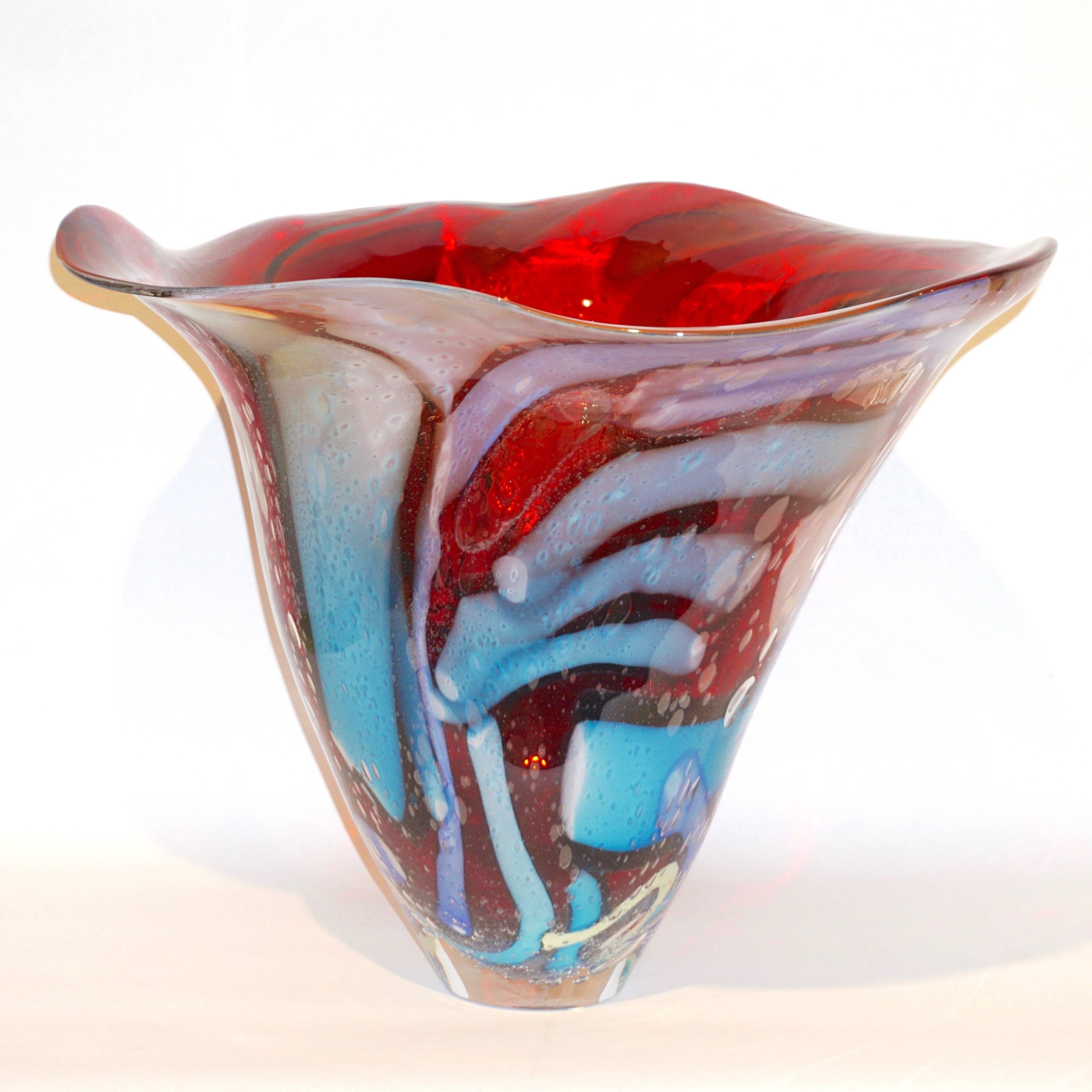 Italian Murano glass vase/monumental bowl, contemporary Work of Art signed by Davide Dona. The mouth blown execution is extraordinary considering the important size and weight. The difficult to achieve decoration is realized with a transparent red