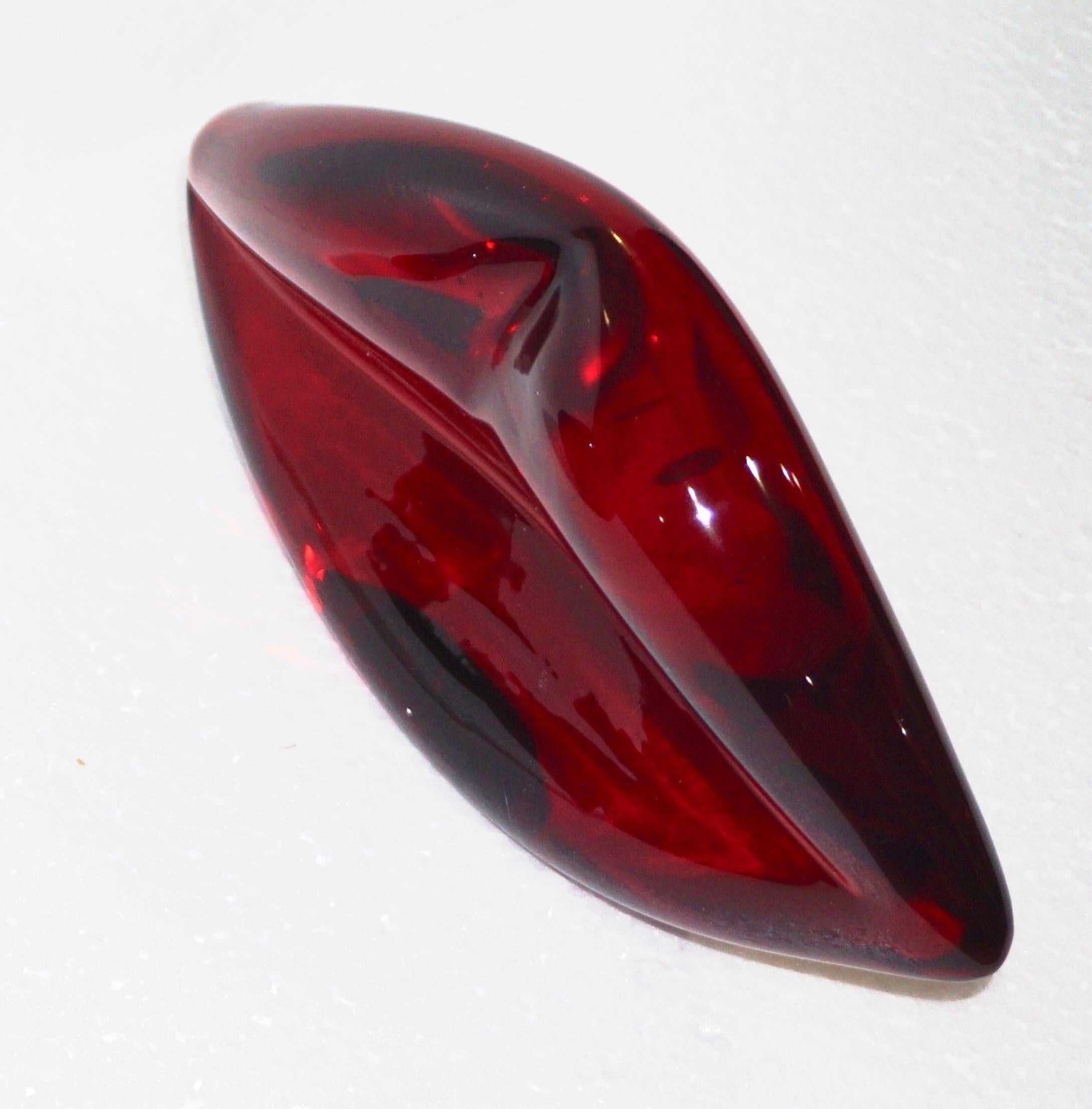 Hand-Crafted Contemporary Italian Fun Blown Murano Glass Red Lips Decorative Art Sculpture