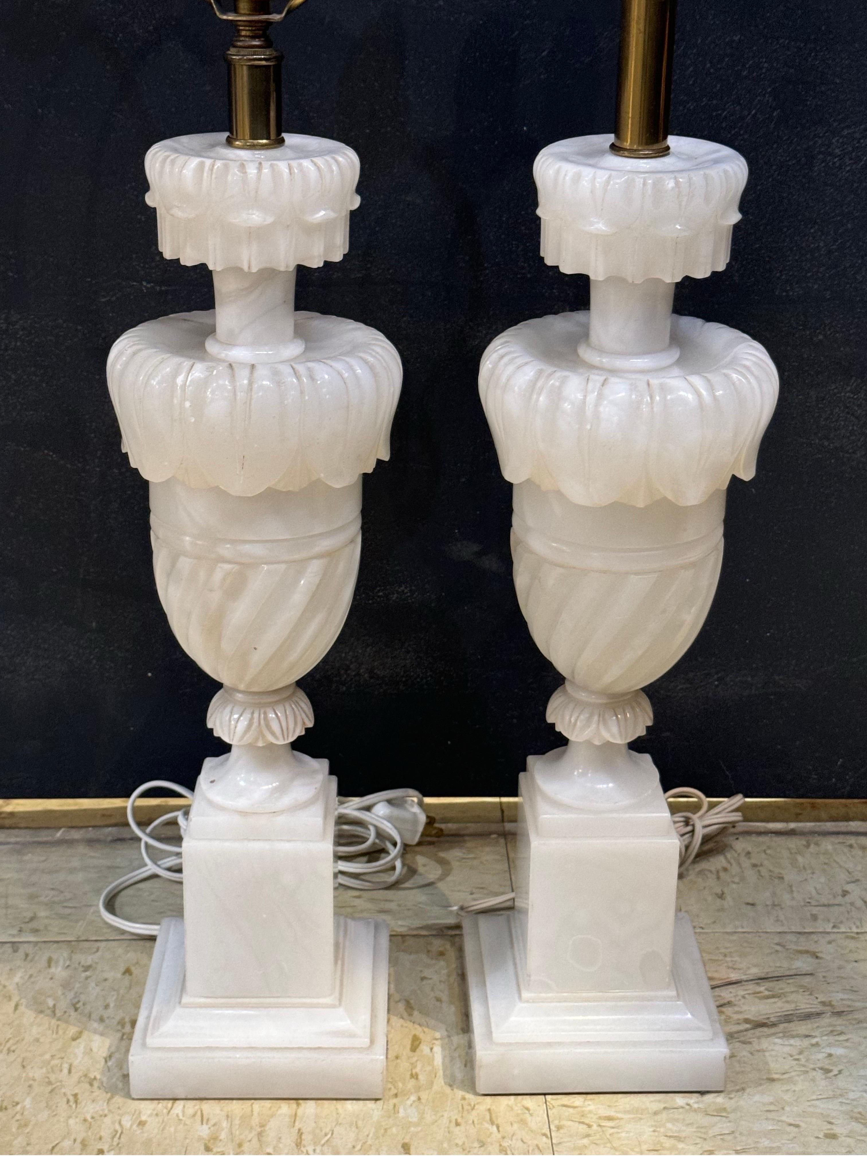1930's Pair Italian Carved Alabaster Table Lamps In Good Condition For Sale In New York, NY