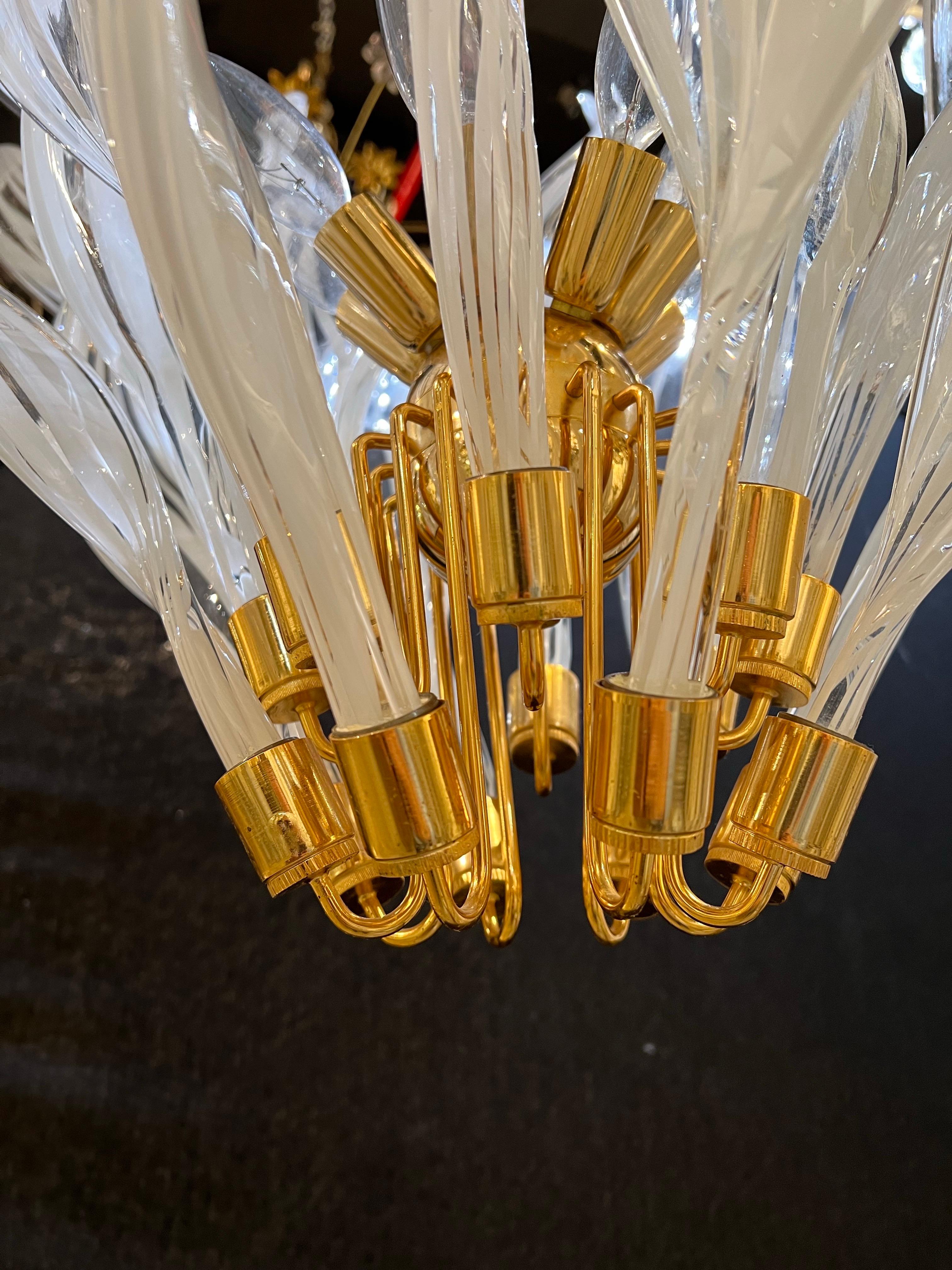 Mid-20th Century 1960 Murano White Glass Flames Chandelier