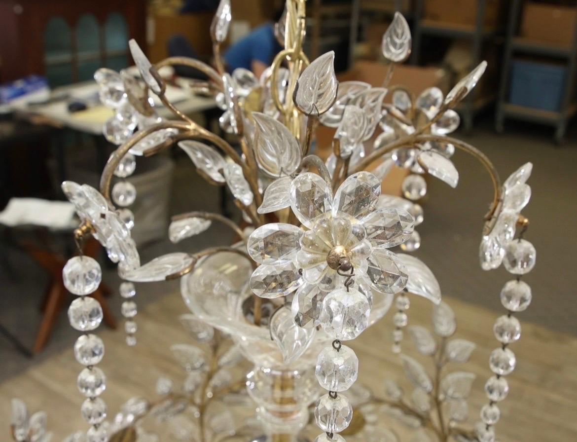 Mid-20th Century 1940 Bagues Crystals Flowers Chandelier For Sale