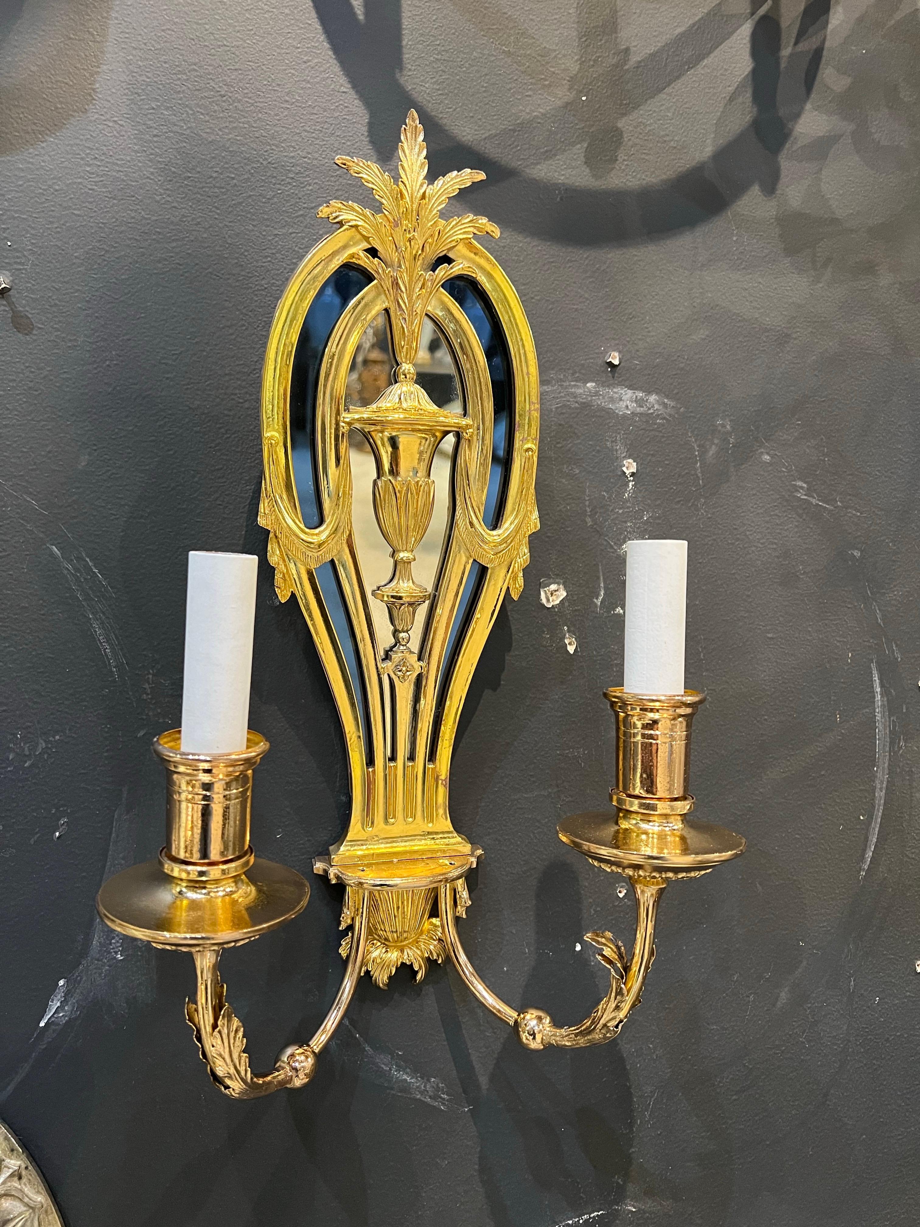 1920 Caldwell Bronze Sconces with Mirror and Cobalt Glass en venta 5
