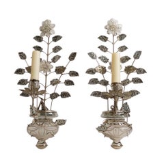 1930er Jahre Französisch versilbert Metall und Kristall Wandleuchten