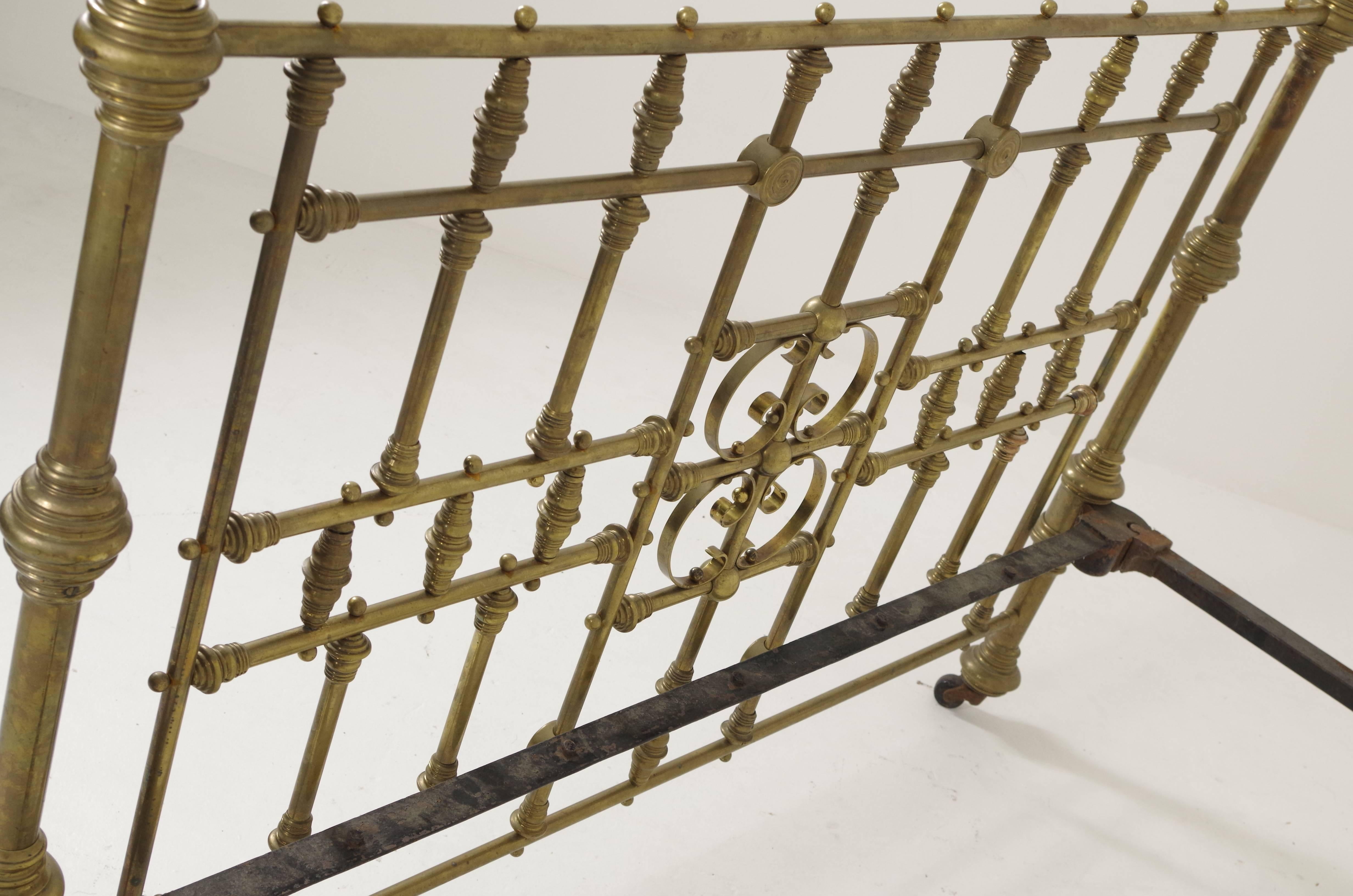 CB-17 Antique Scottish '1870' Victorian Queen Size Half Tester Brass Bed 1