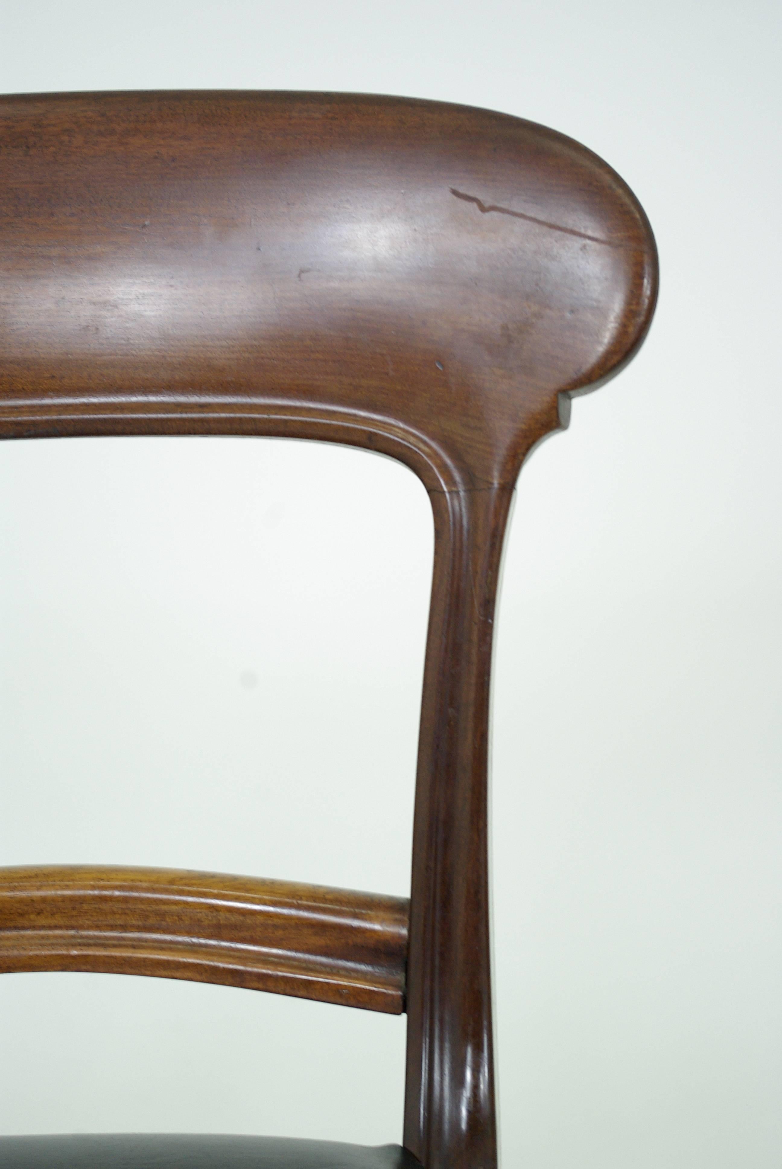 Set of Six Victorian Mahogany Dining Chairs with Upholstered Seats In Excellent Condition In Vancouver, BC