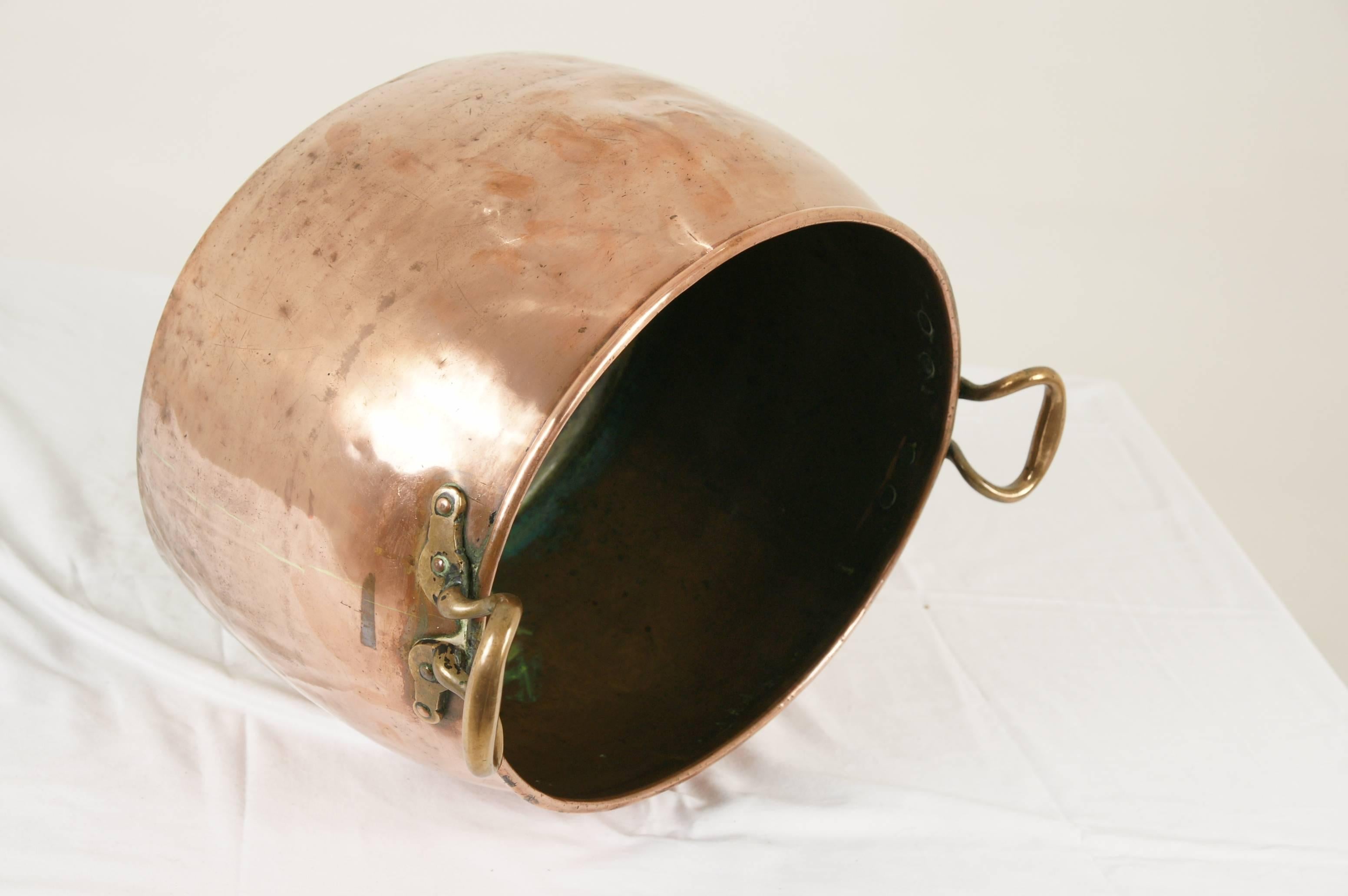 Antique Scottish Oval Copper Wine Pot/ Cooking Pot, Brass Handles 1