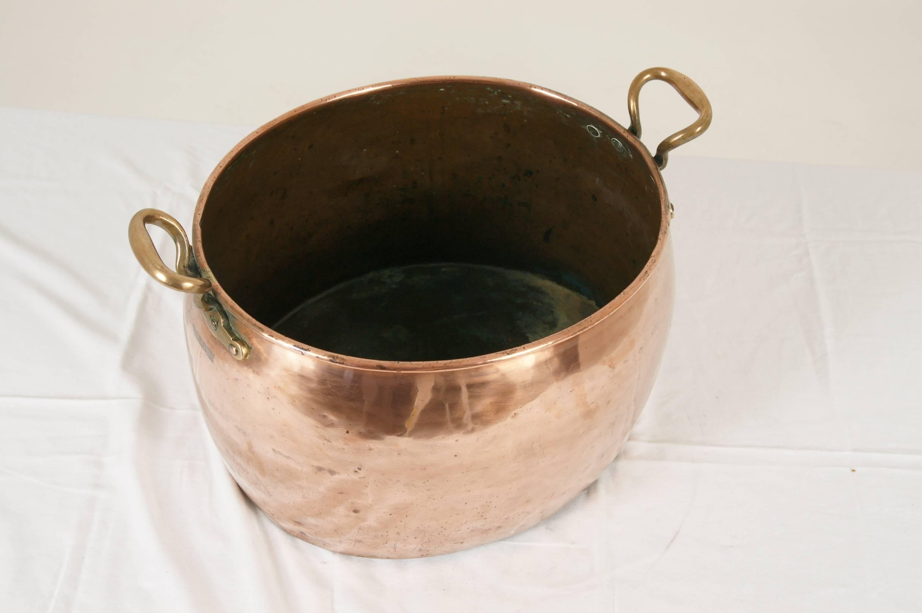 Antique Scottish Oval Copper Wine Pot/ Cooking Pot, Brass Handles 2