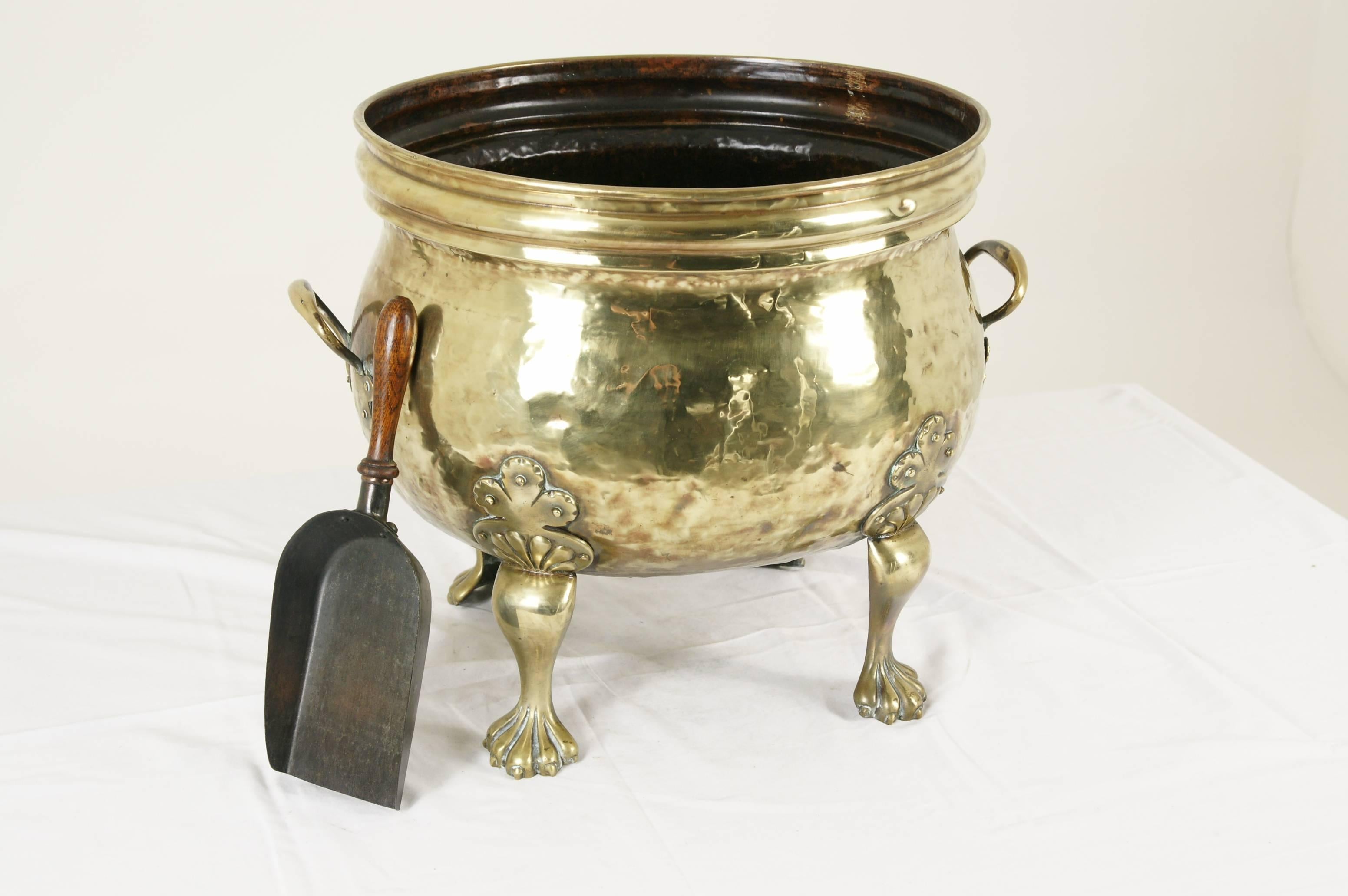 Large Antique Scottish Two Handled Oval Brass Fireside Scuttle 2