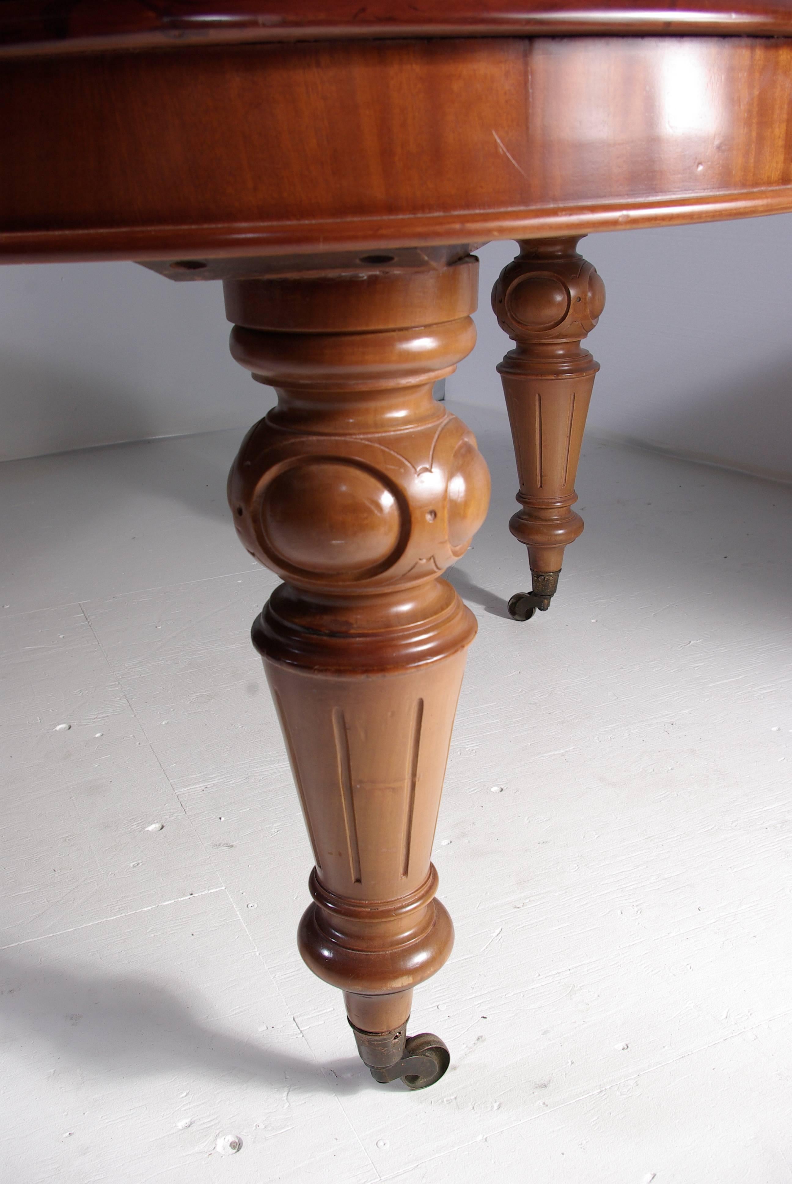 antique crank table