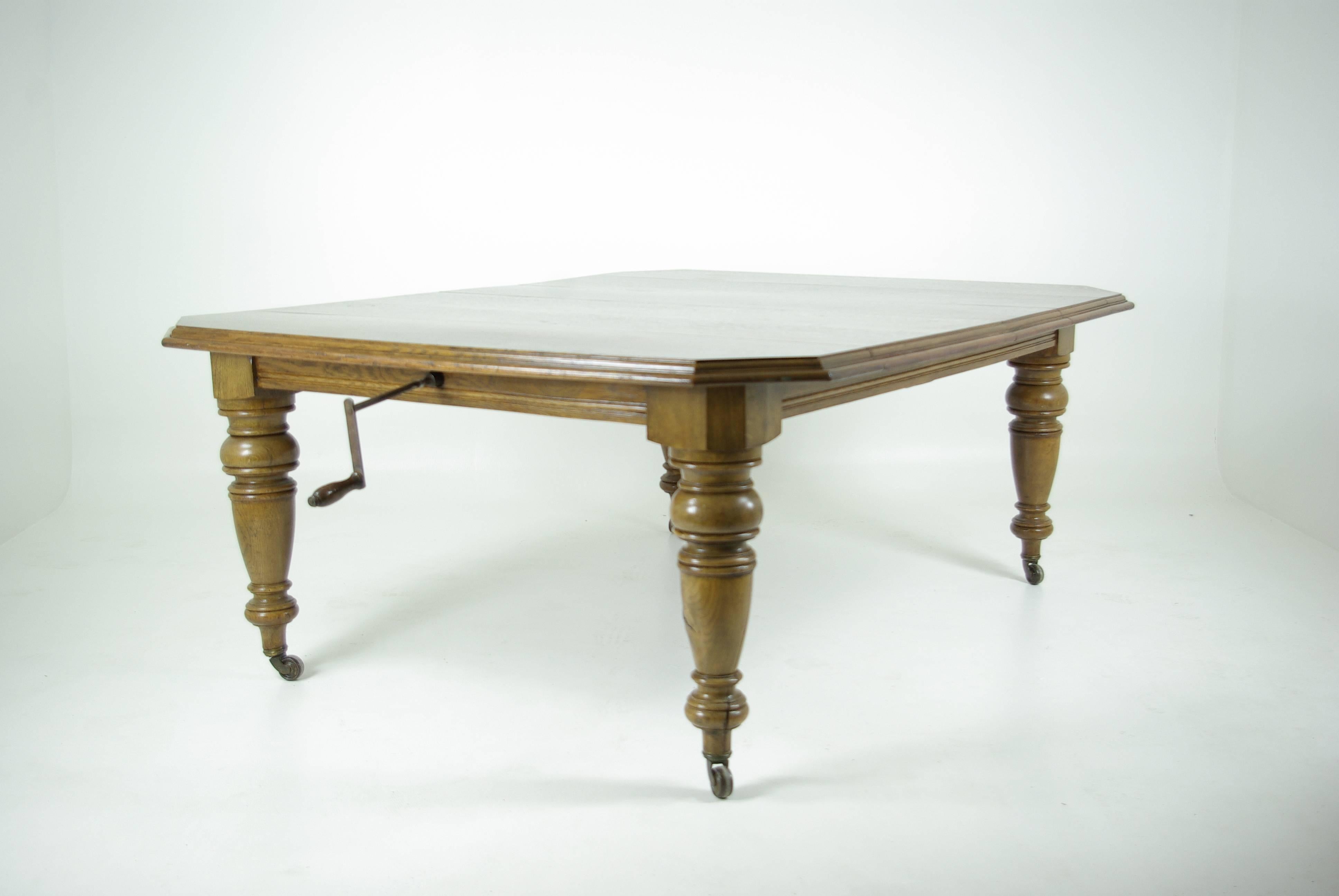 Late 19th Century Antique Late Victorian Solid Oak Extended Dining, Conference Table with Leaves