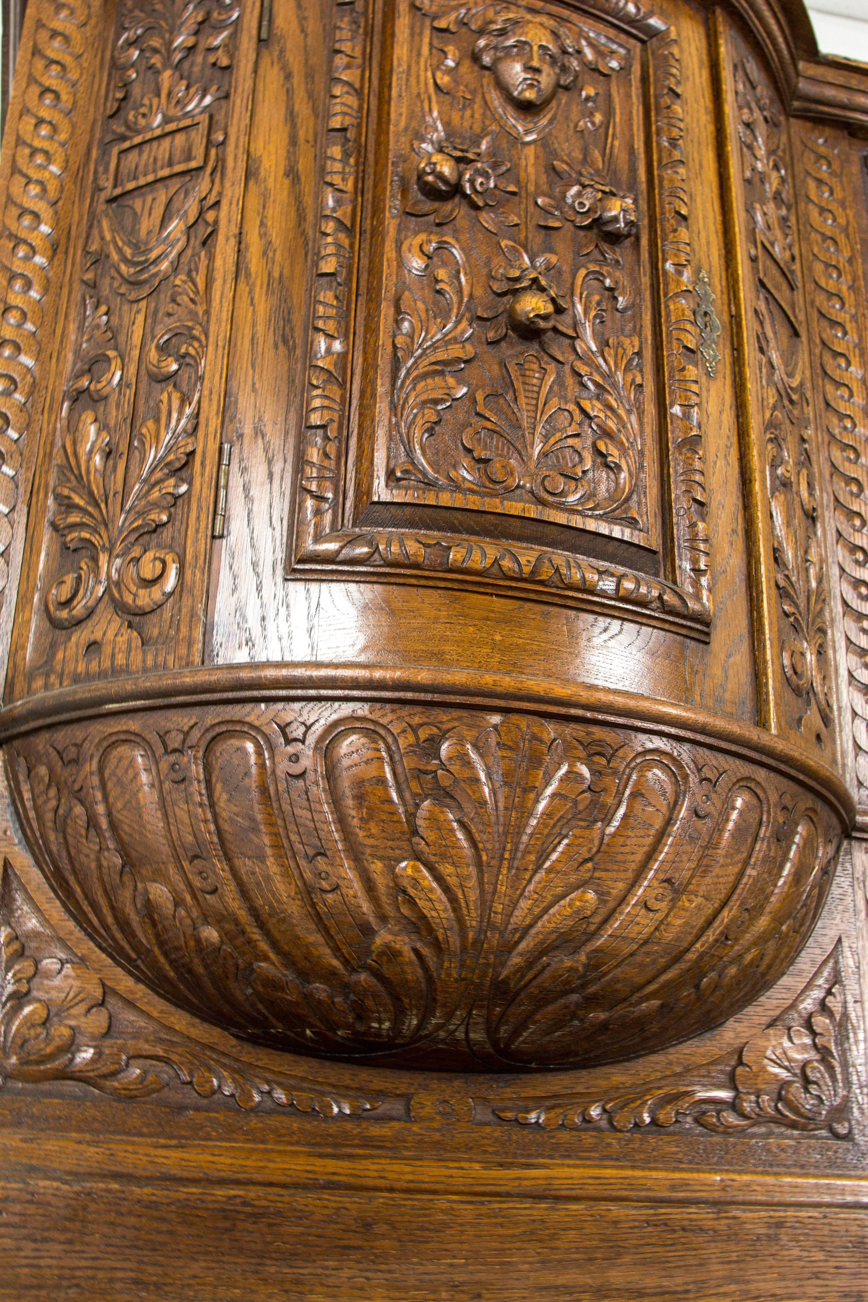 Magnificent Heavily Carved Victorian Oak Sideboard, Buffet  REDUCED! In Excellent Condition In Vancouver, BC