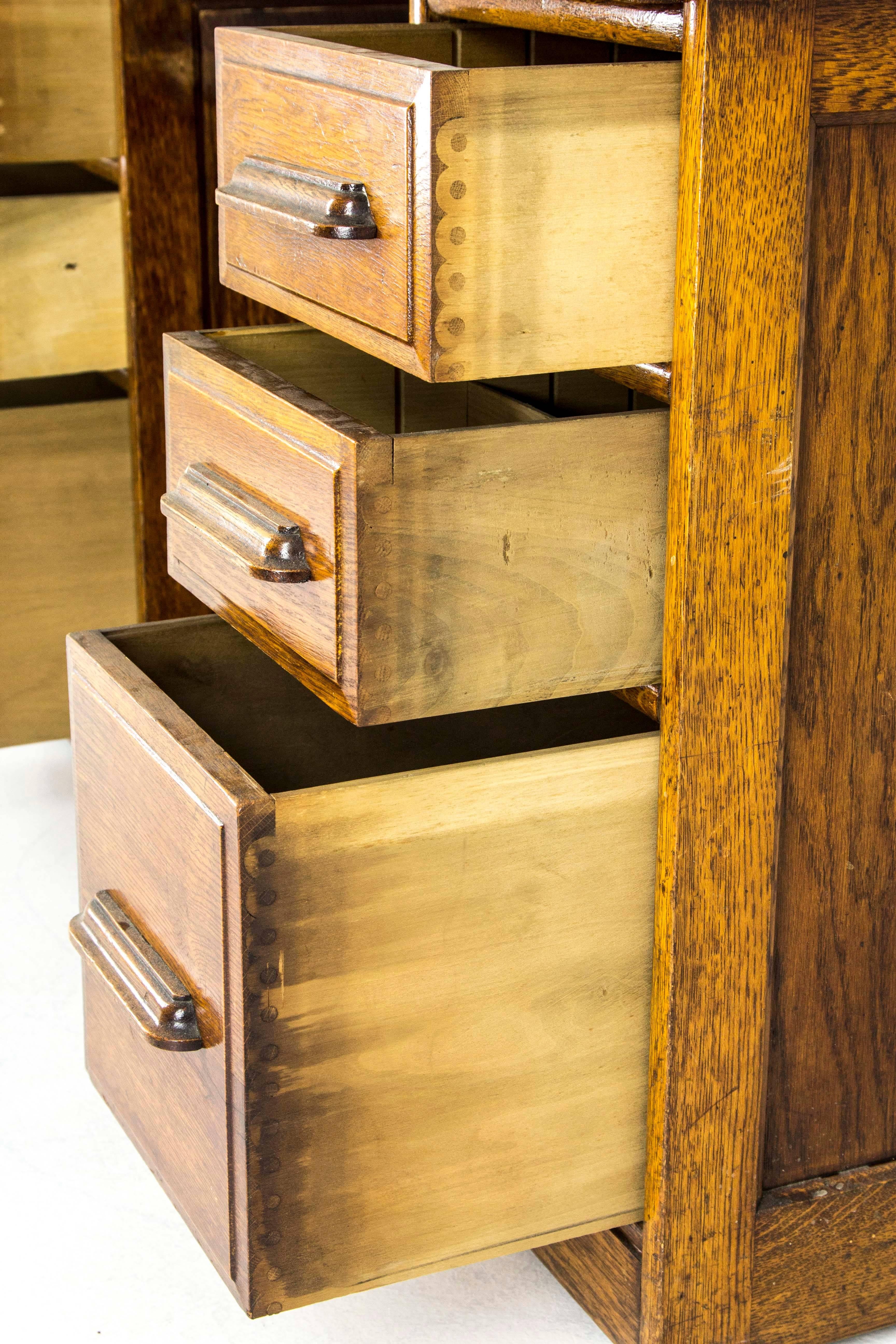 Antique Oak Roll Top Desk, Double Pedestal 1