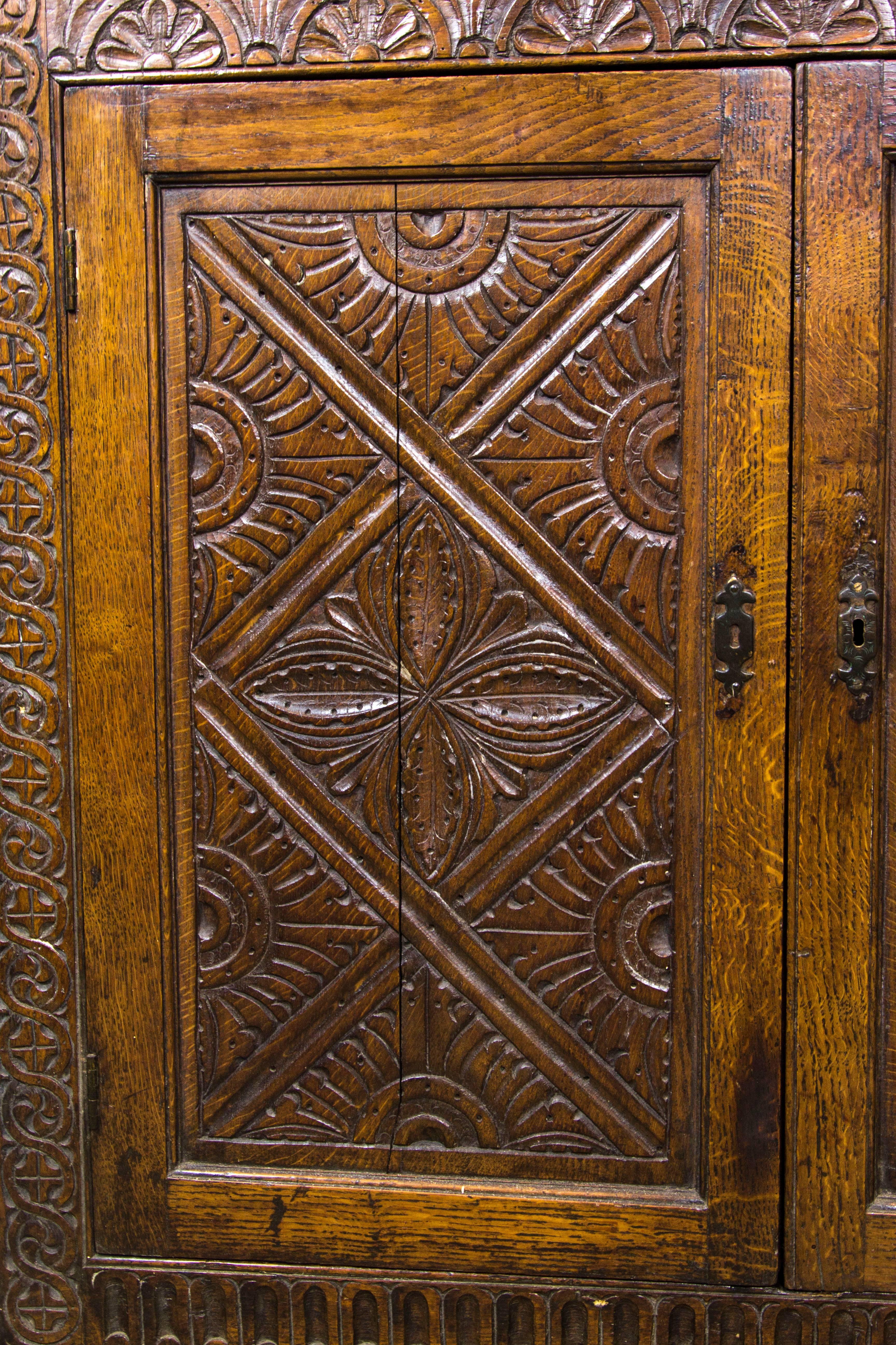 Antique Corner Cabinet Victorian Oak Four-Door Cabinet, Scotland, 1870 2