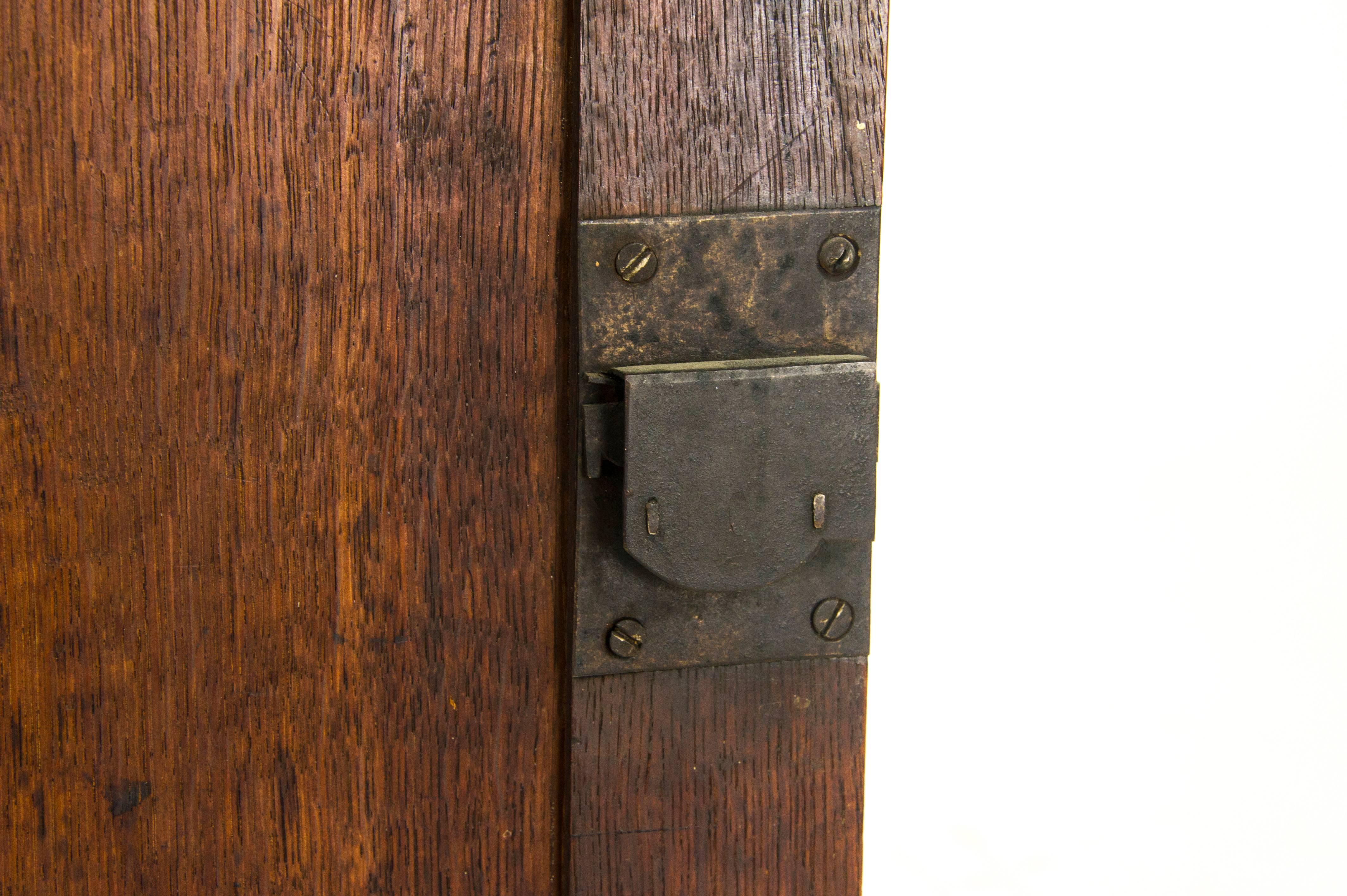 Late 18th Century Antique Corner Cabinet Georgian Cabinet Scotland, 1790